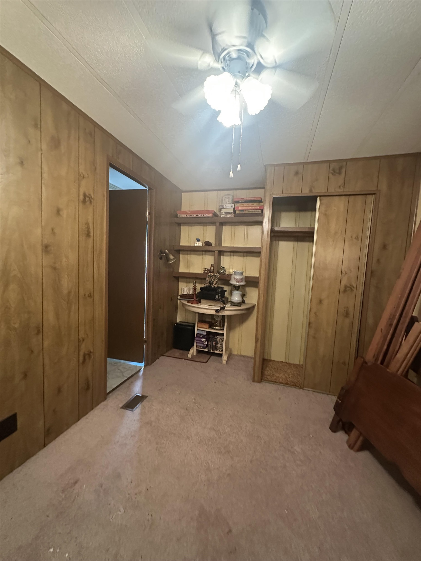 1316 Lake Dunmore Road photo 32