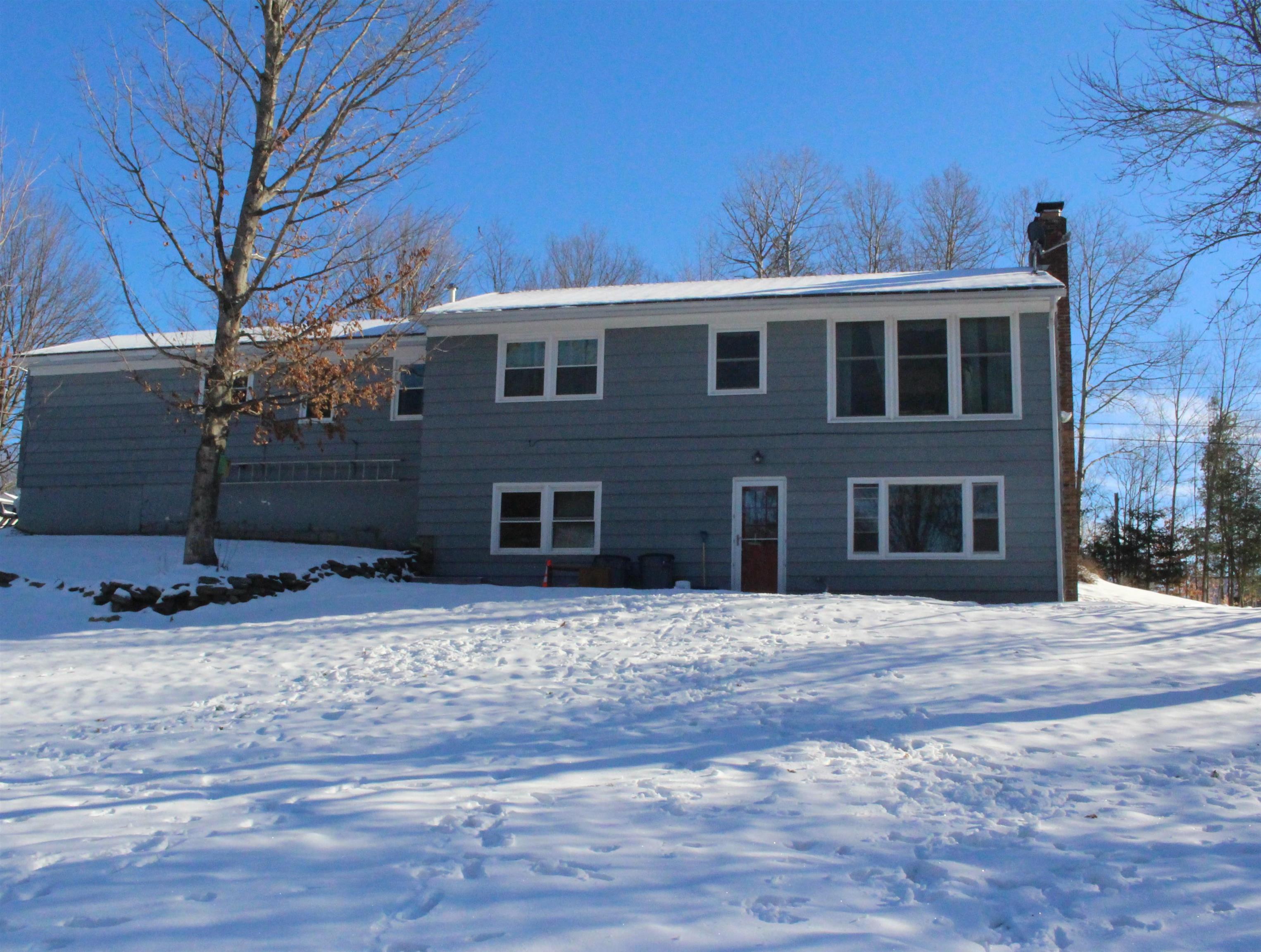 Single Family in Hyde Park VT