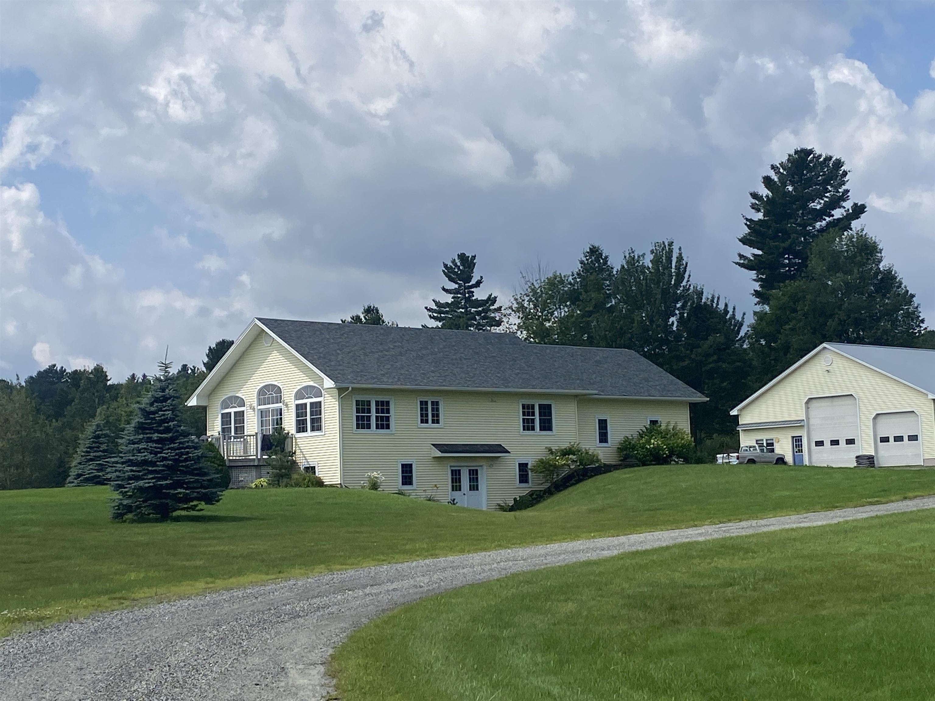 Single Family in Troy VT