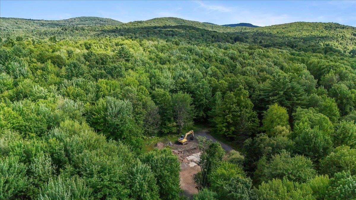 near 469C McNall Road Fairfax, VT 05454 Property 3