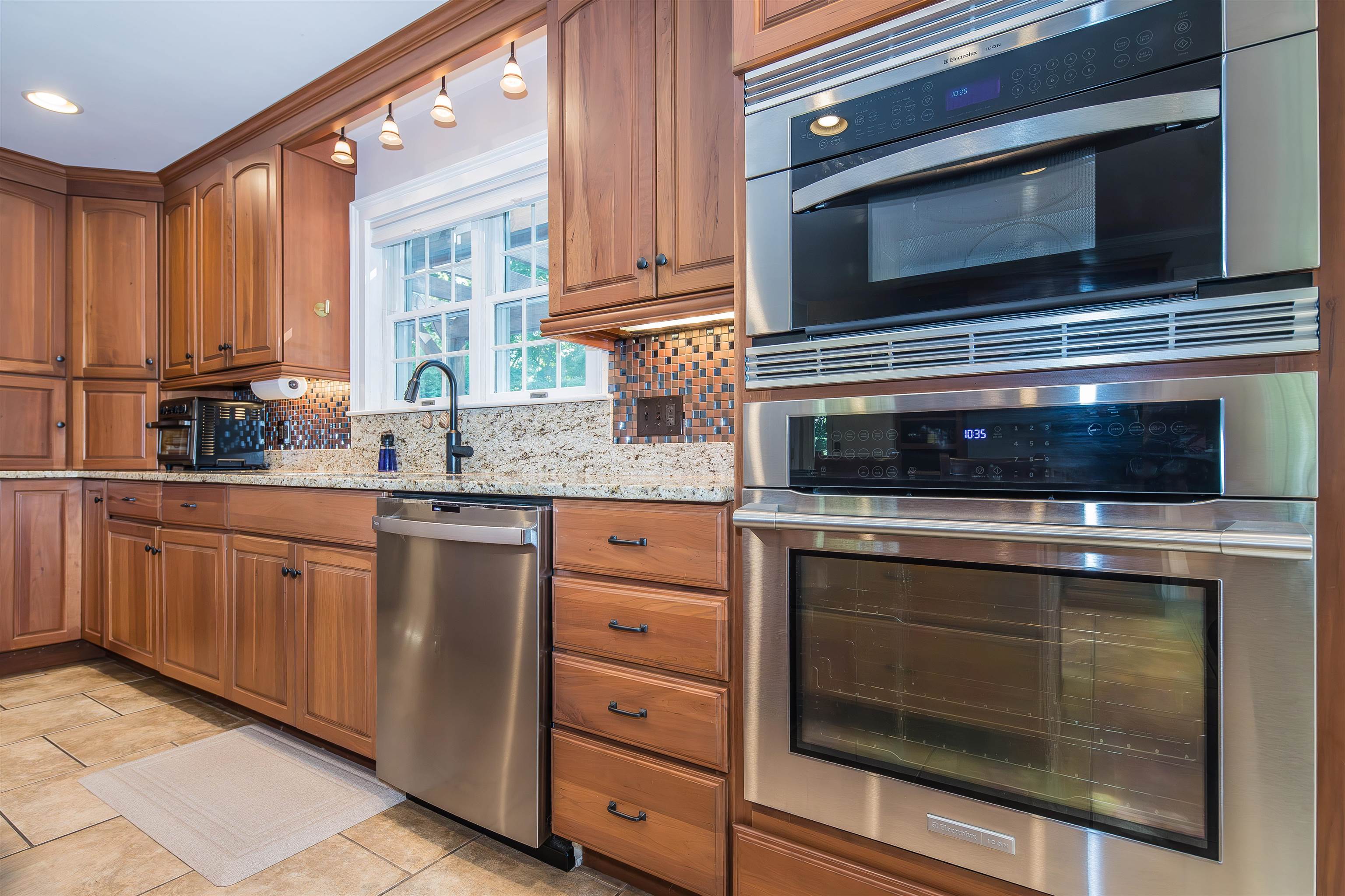 550 Curtis Brook Road photo 15