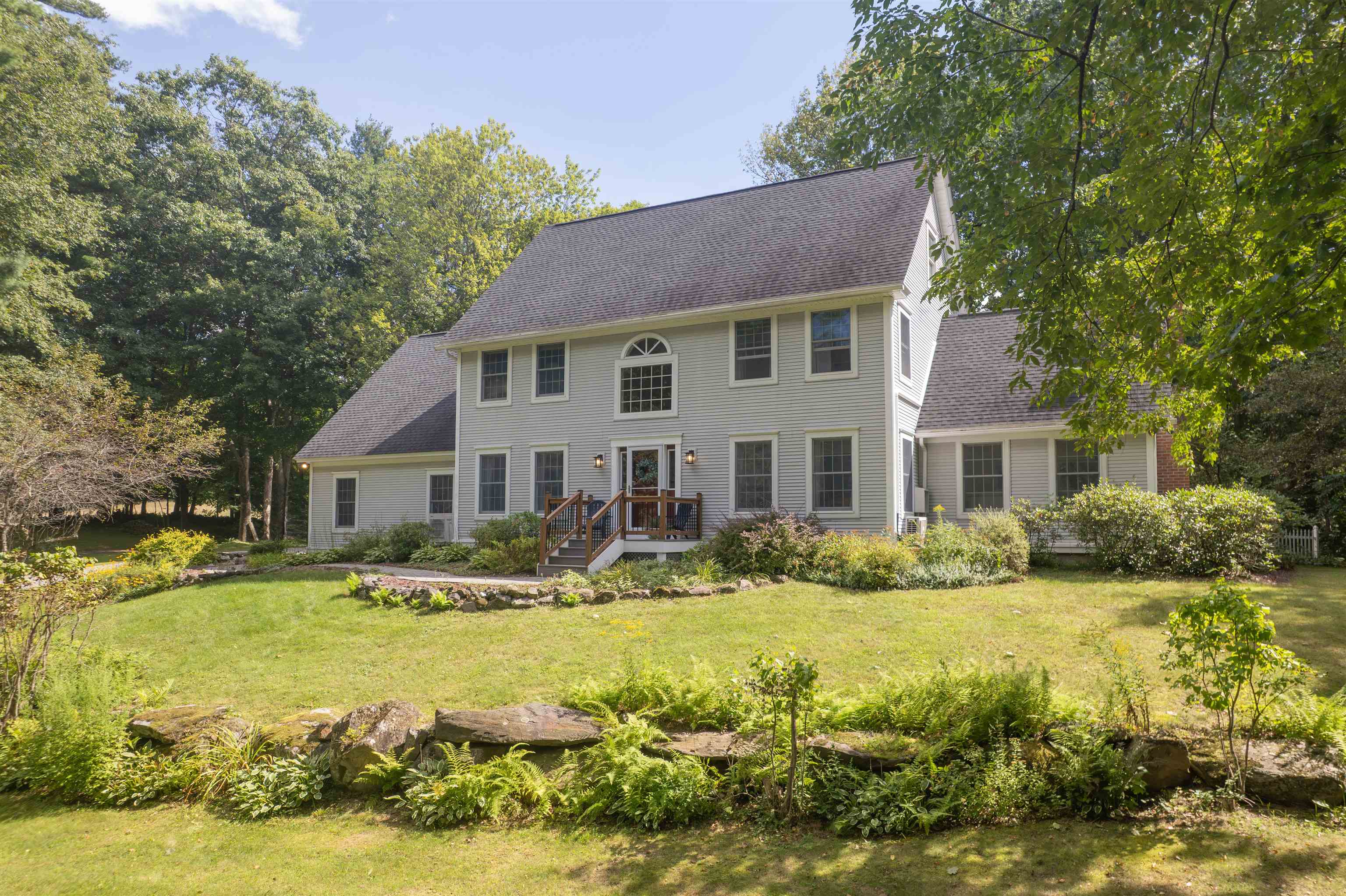 550 Curtis Brook Road photo 2