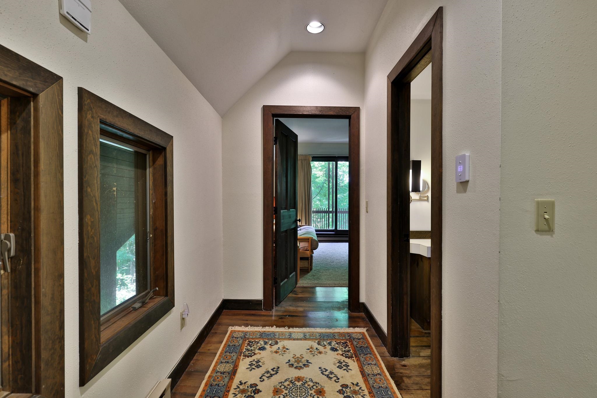 212 Falcon Loop East photo 22