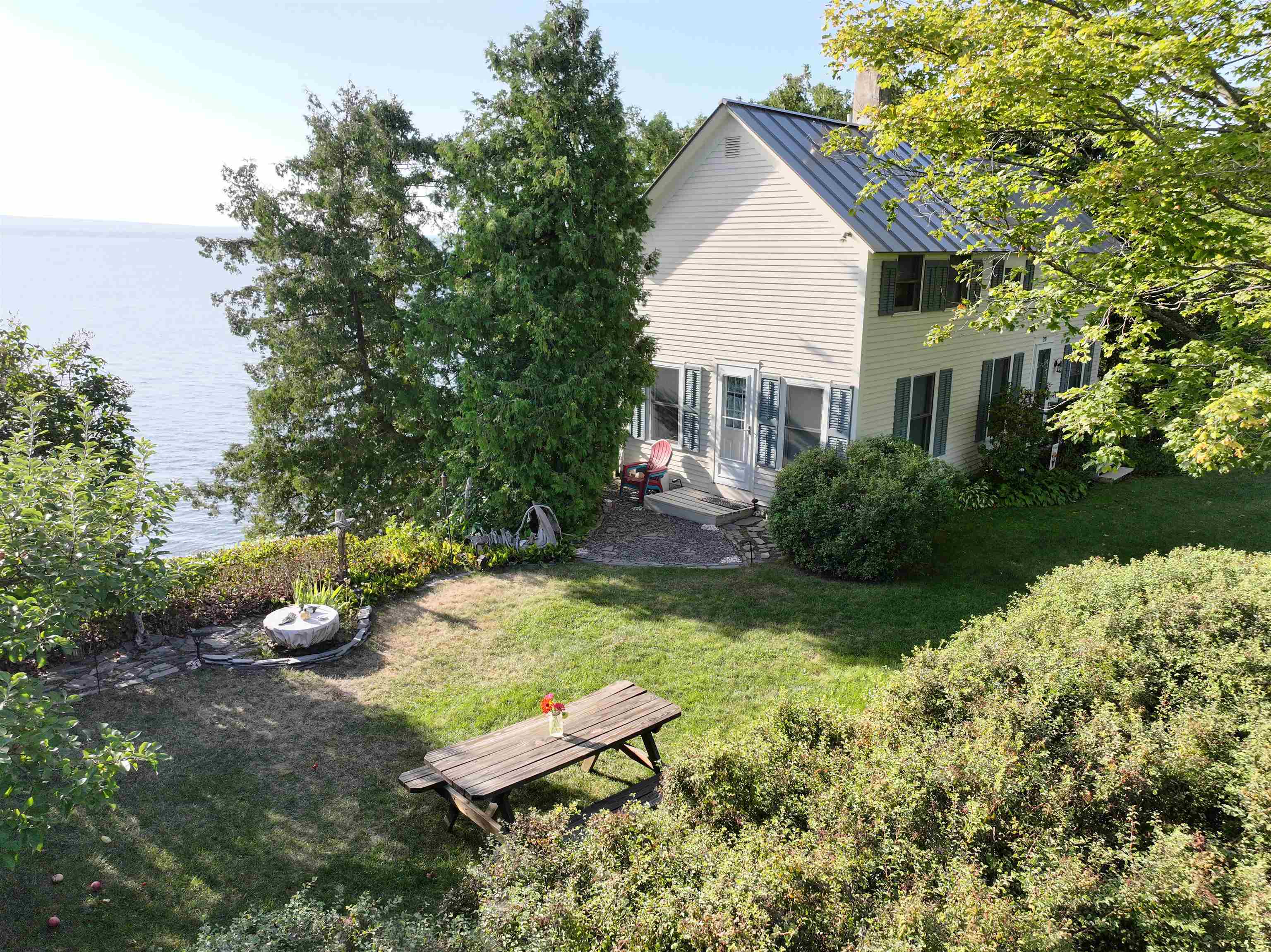 255 West Shore Road photo 39