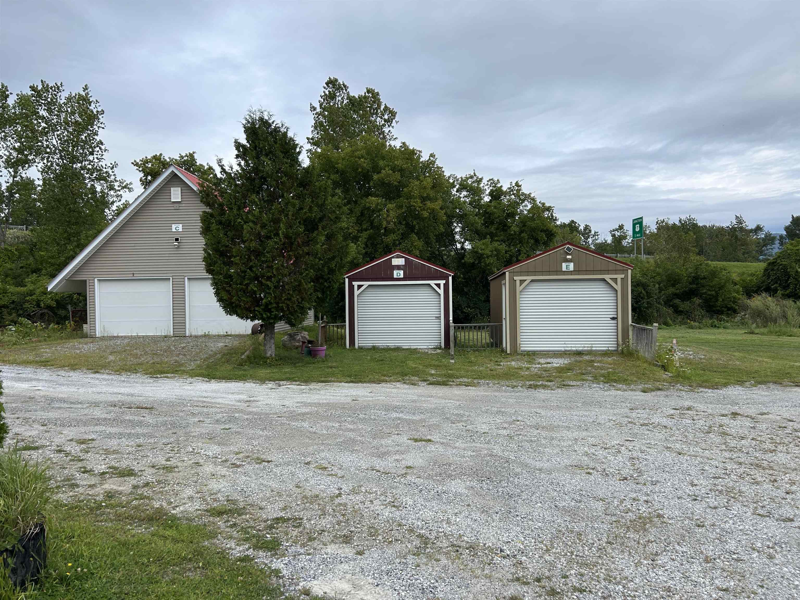 834 Creek Road photo 6