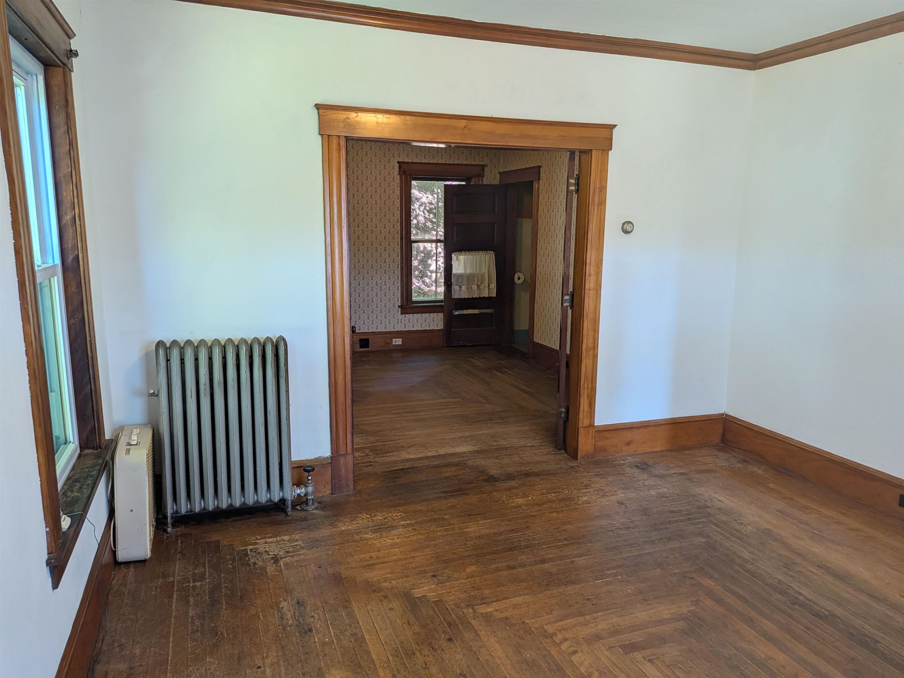 207 Elliot Street photo 10