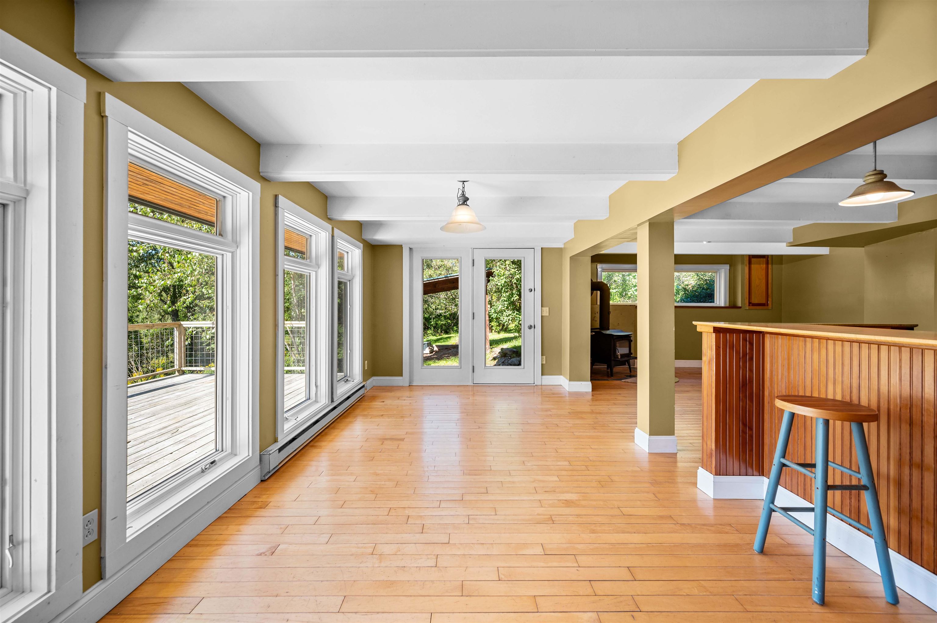 748 Chapin Road photo 11
