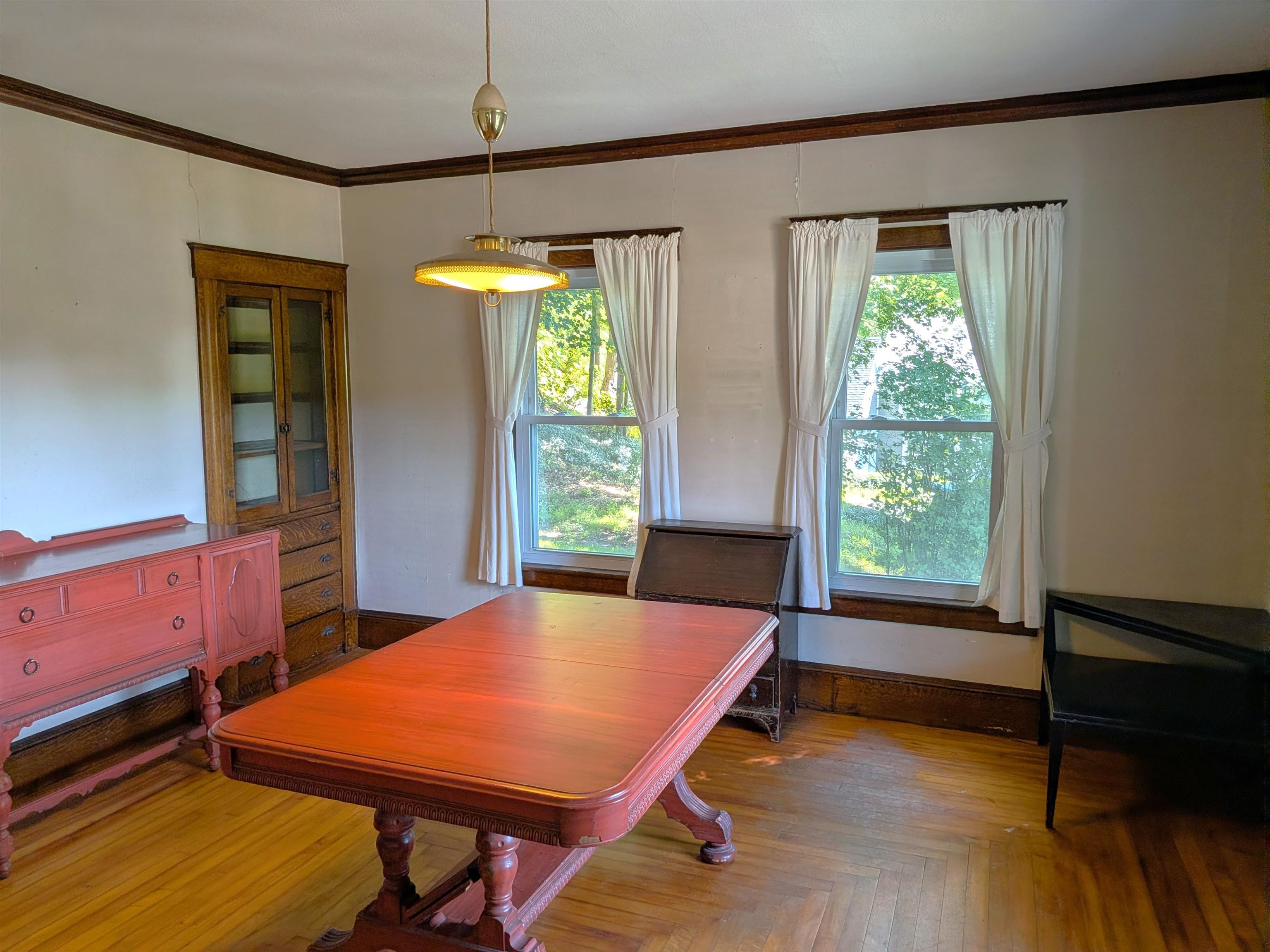207 Elliot Street photo 12