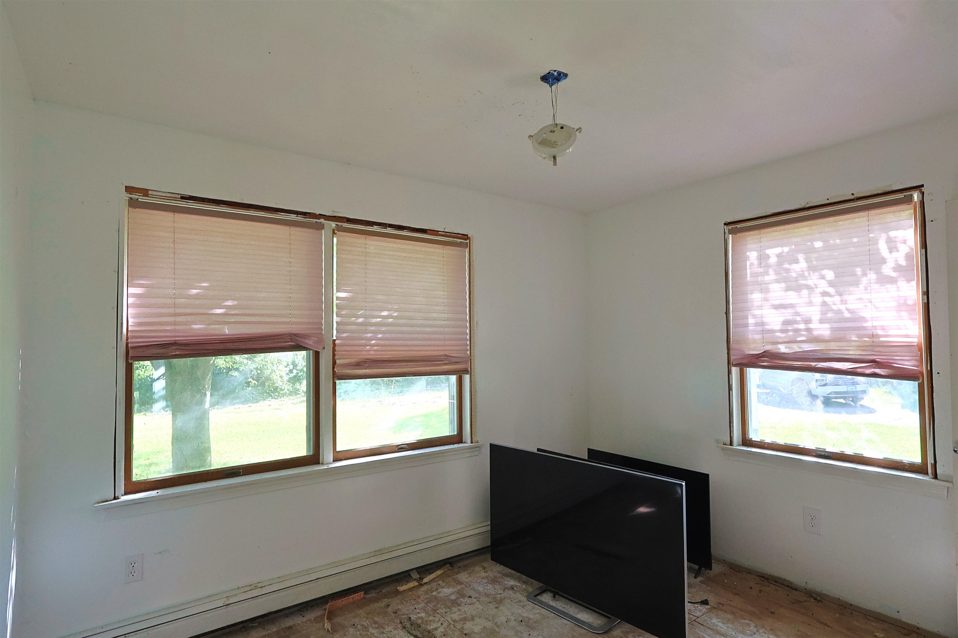 86 Brownsville Road photo 14