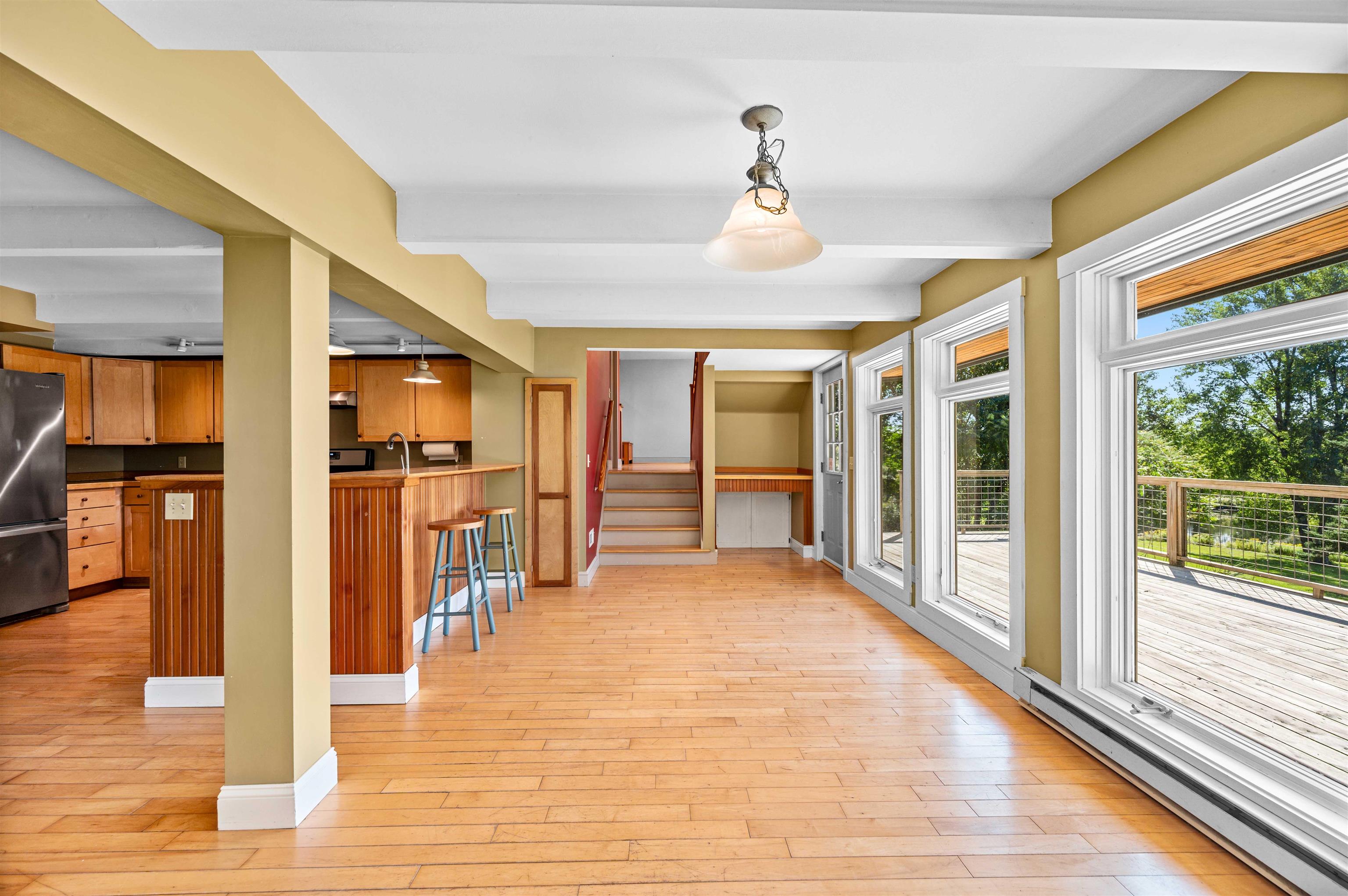 748 Chapin Road photo 15