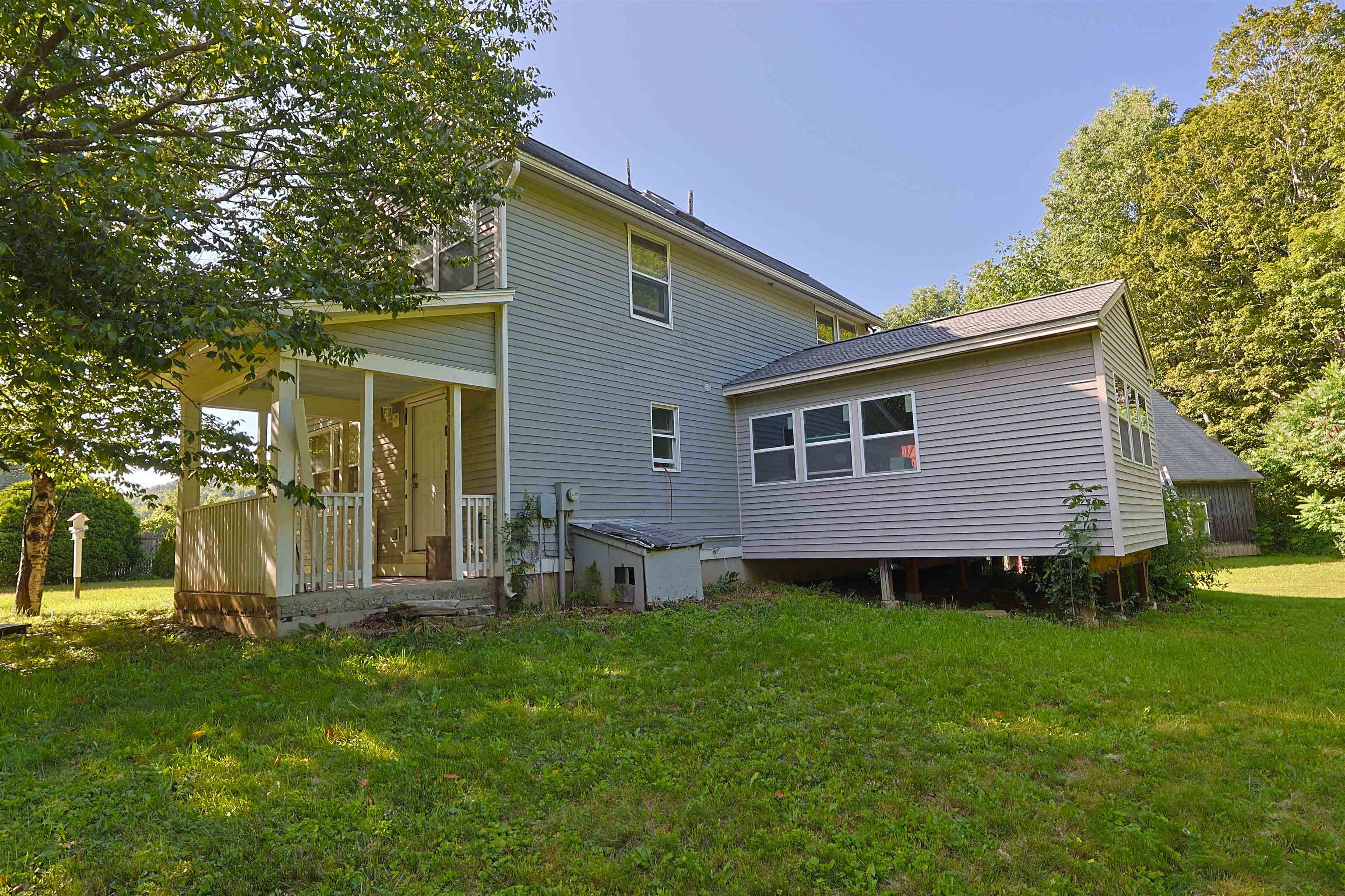 86 Brownsville Road photo 2