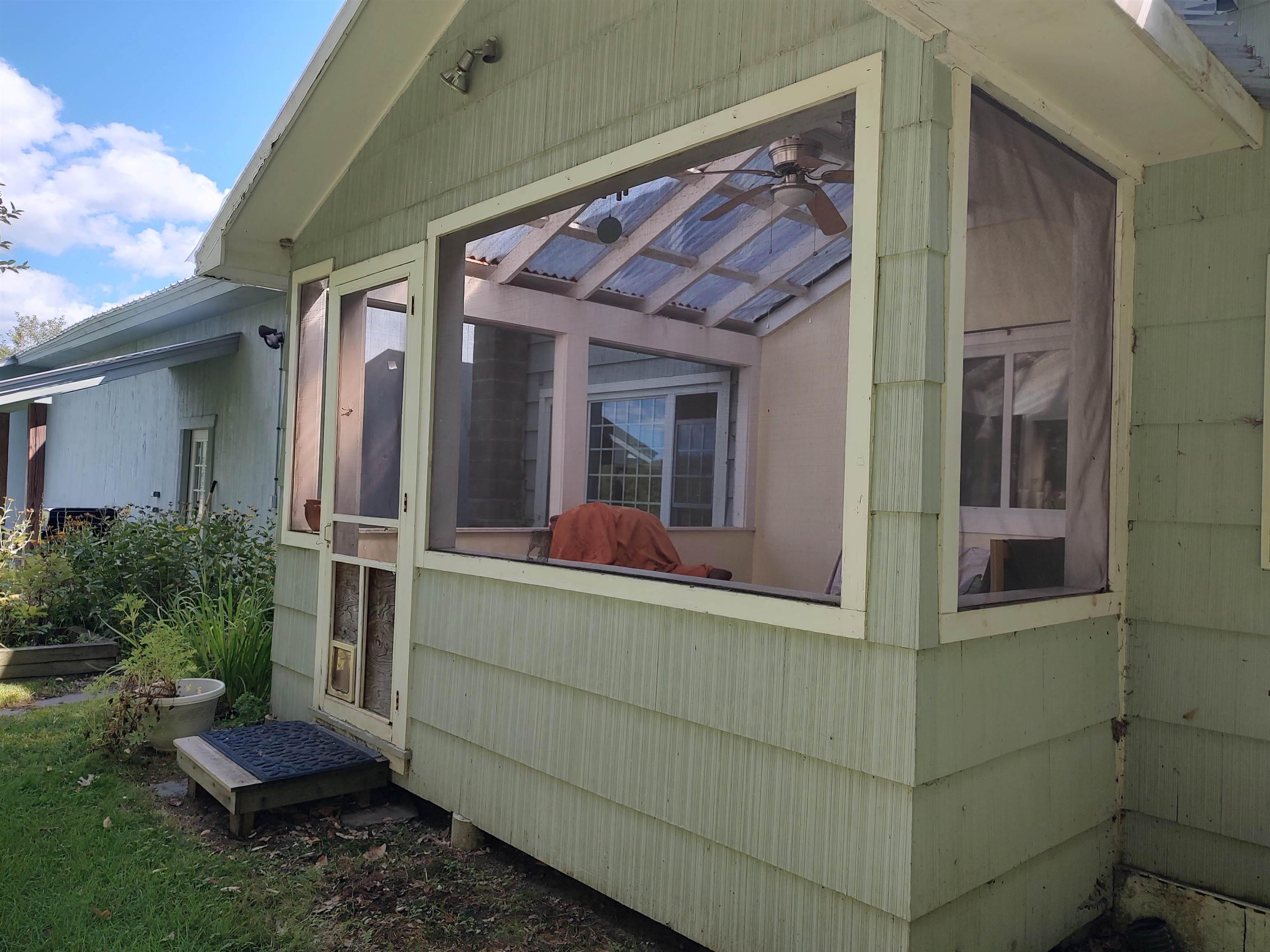 5 Greenhouse Avenue photo 25