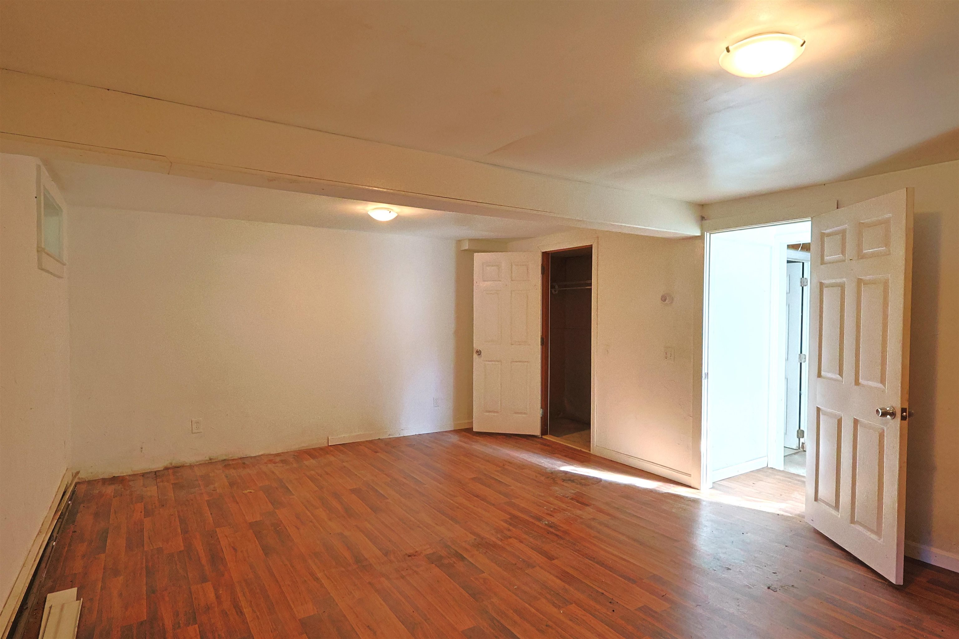 86 Brownsville Road photo 32