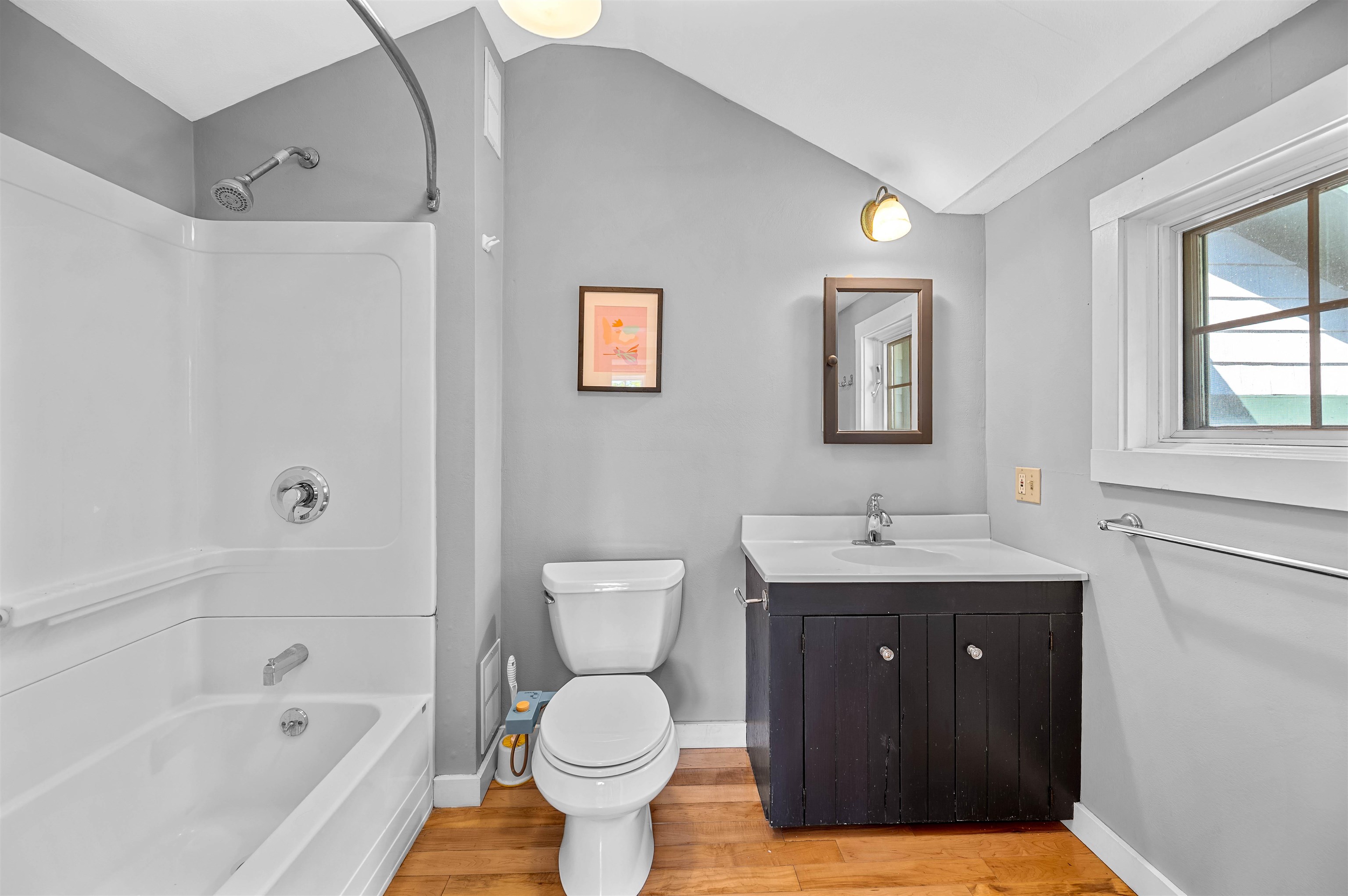 748 Chapin Road photo 32