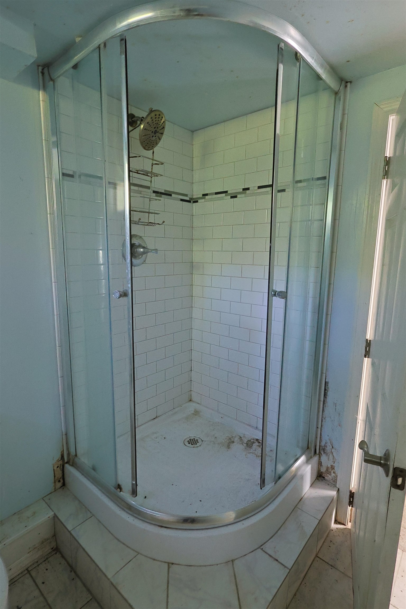 86 Brownsville Road photo 34