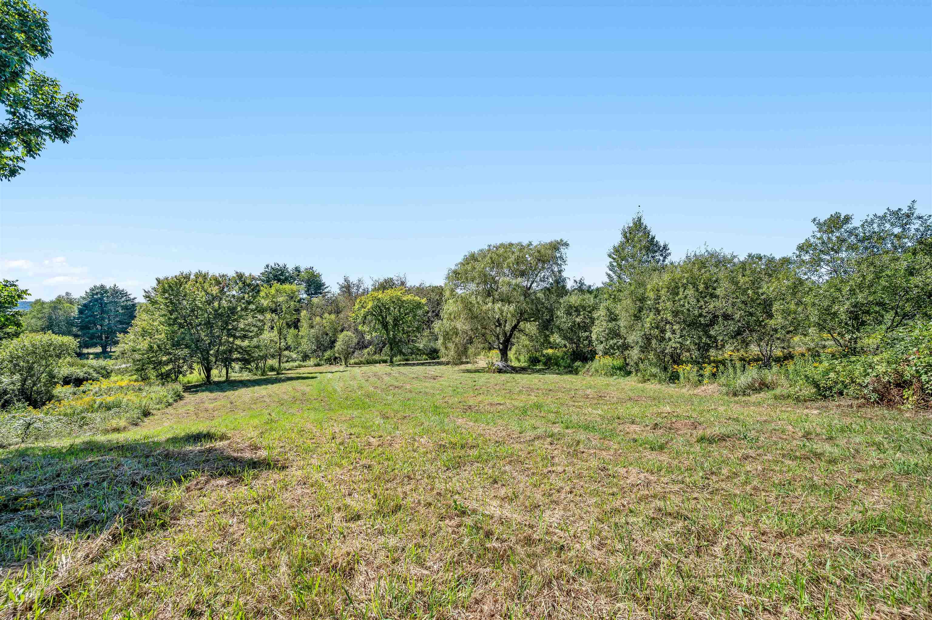 748 Chapin Road photo 36