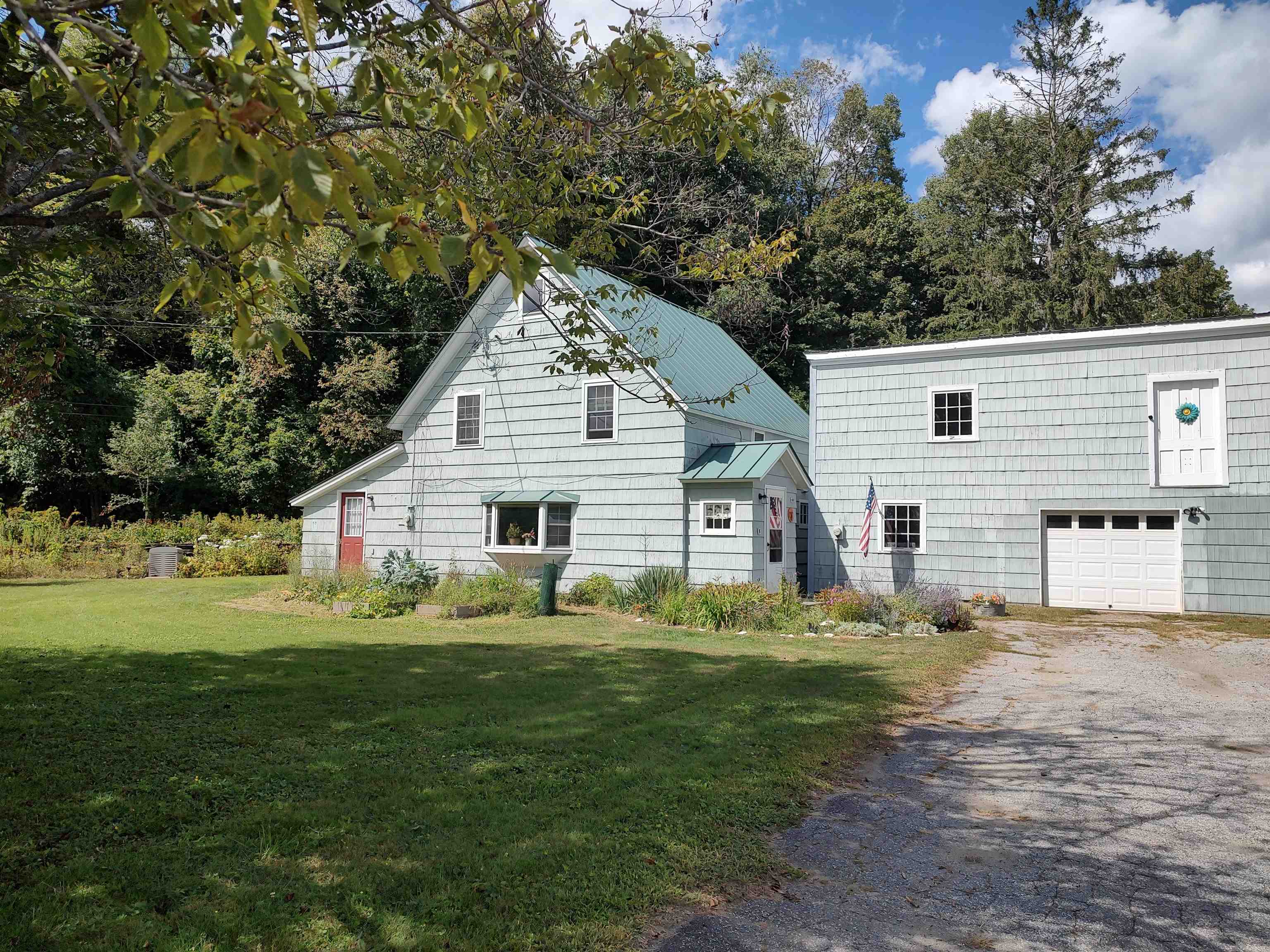 5 Greenhouse Avenue photo 4