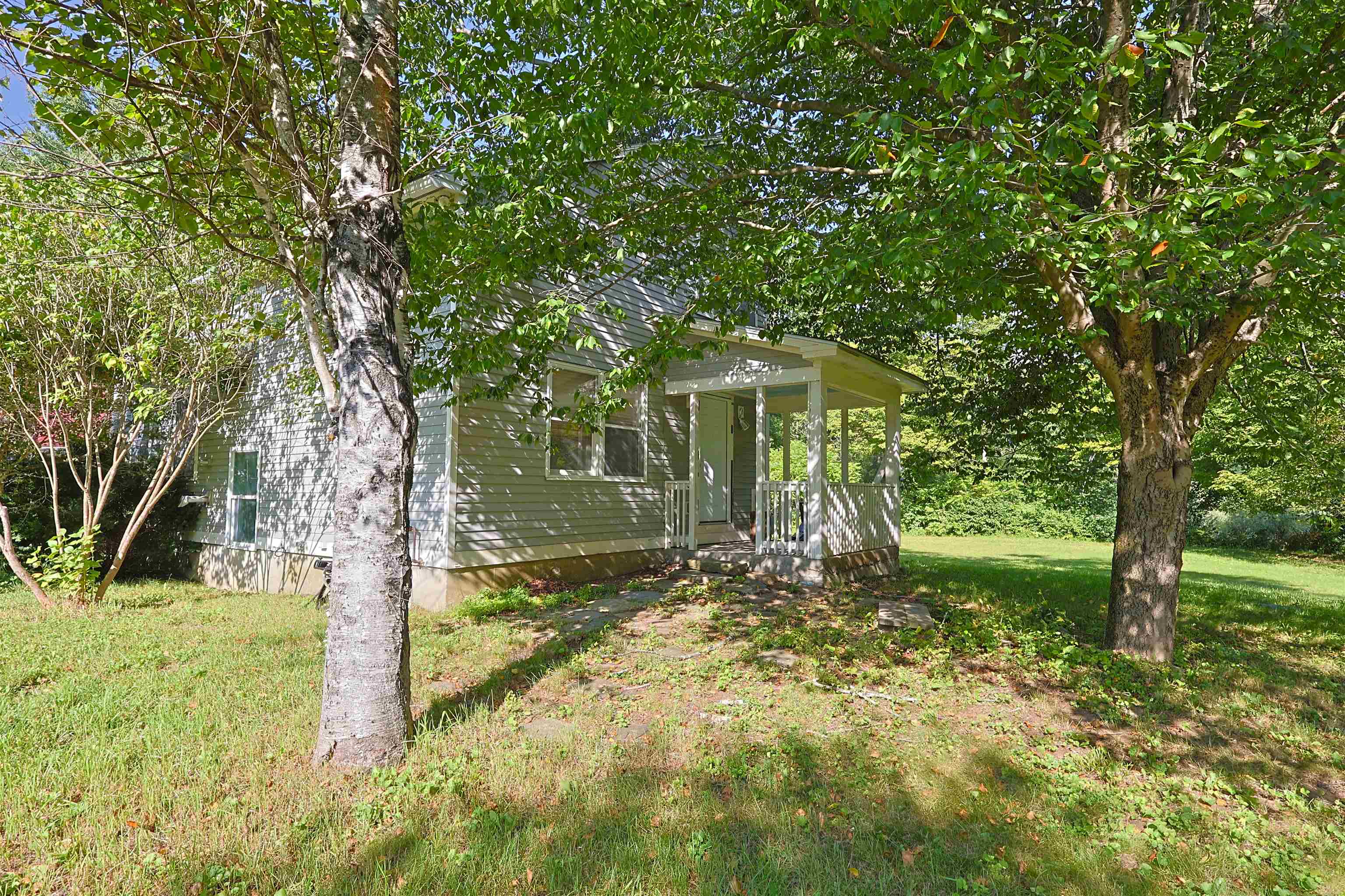 86 Brownsville Road photo 4