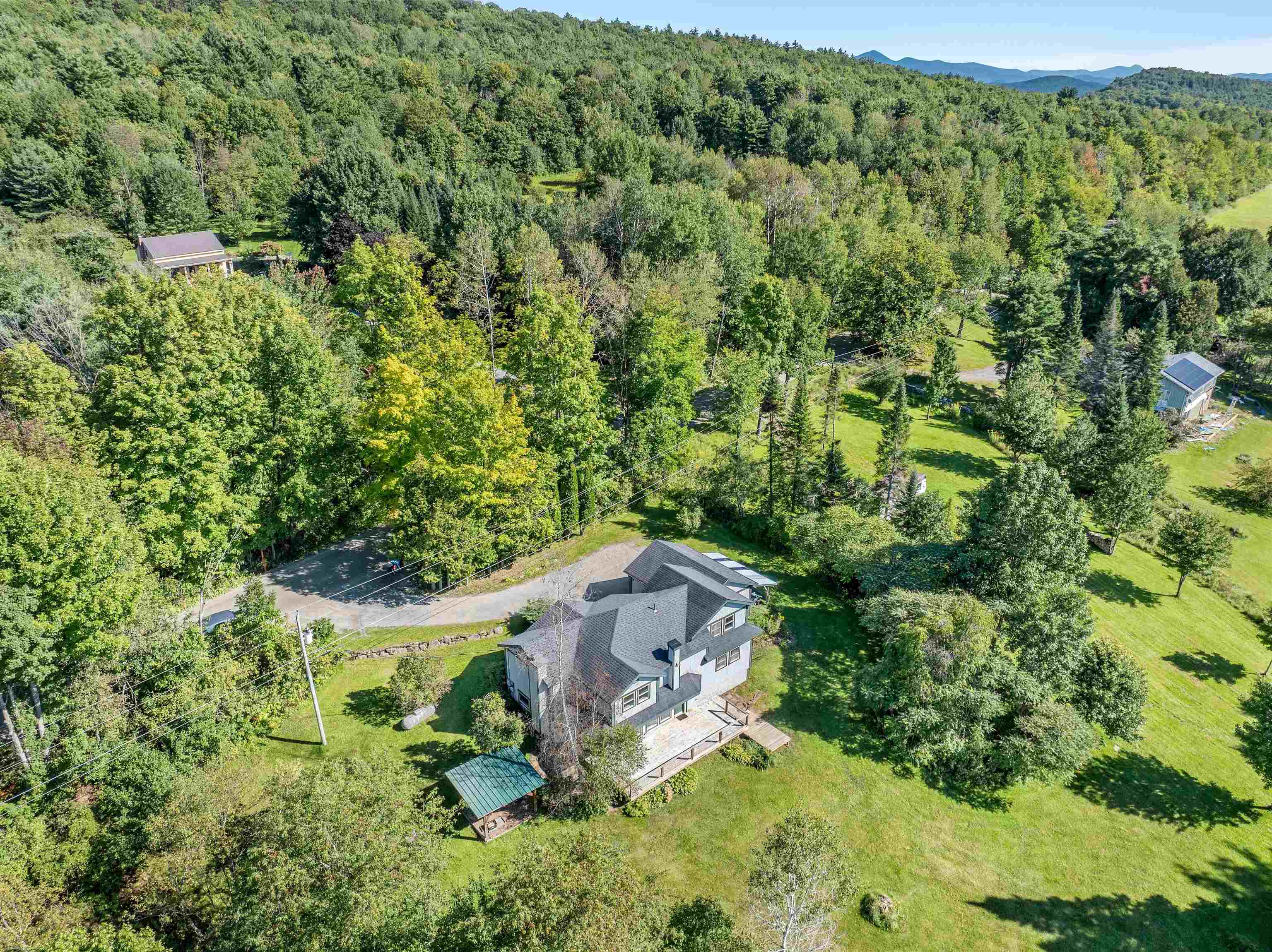 748 Chapin Road photo 40