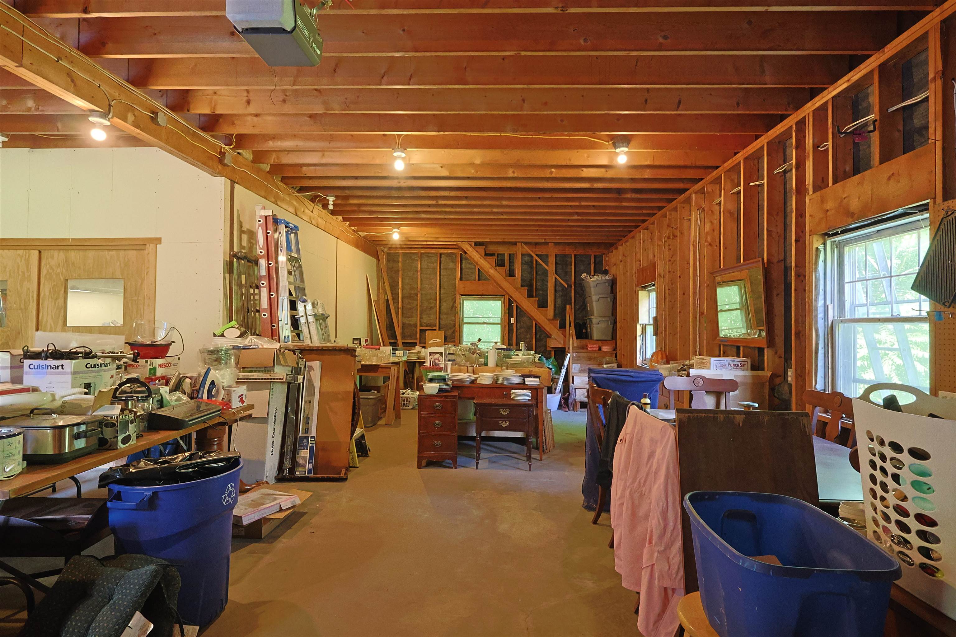 86 Brownsville Road photo 42