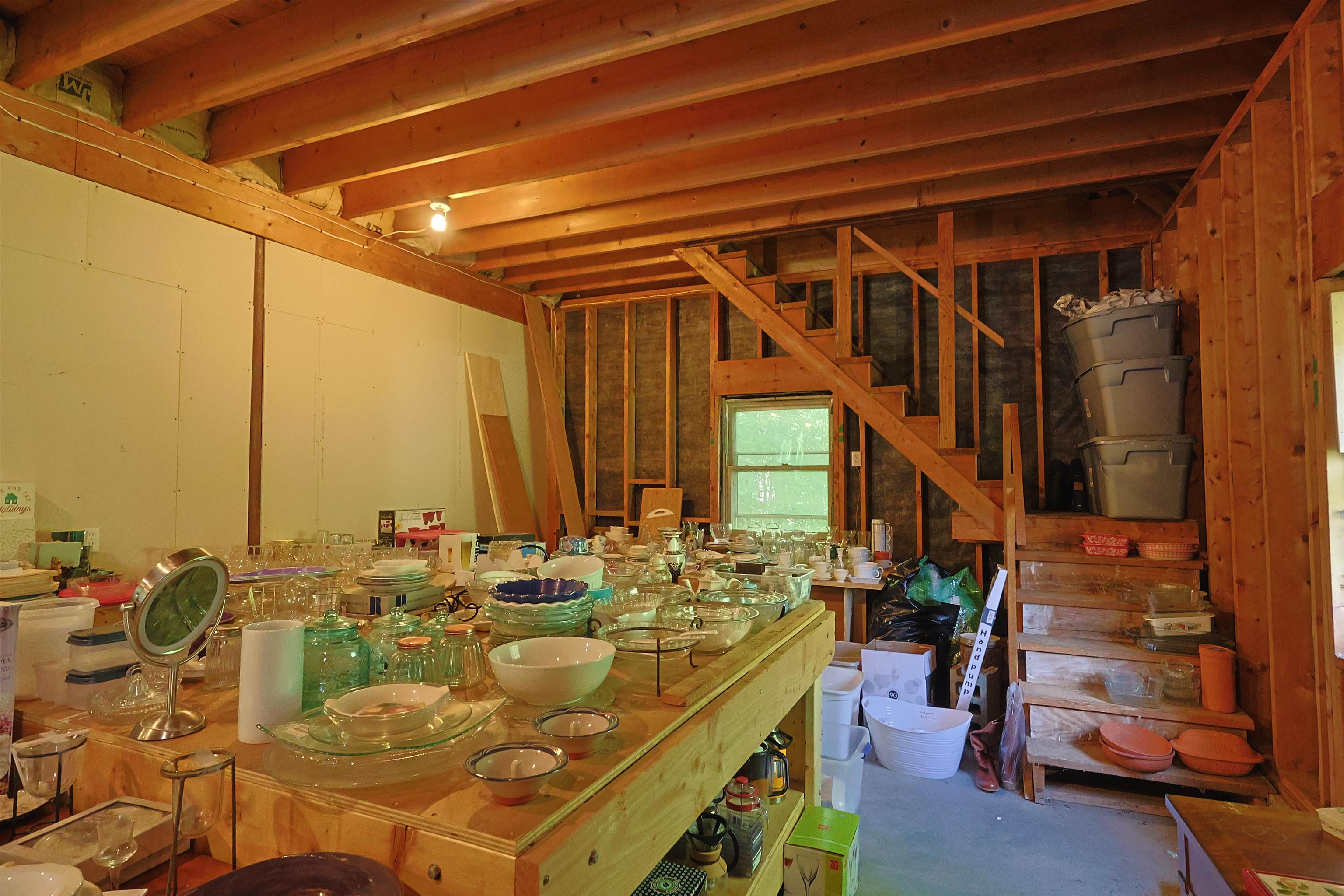 86 Brownsville Road photo 43