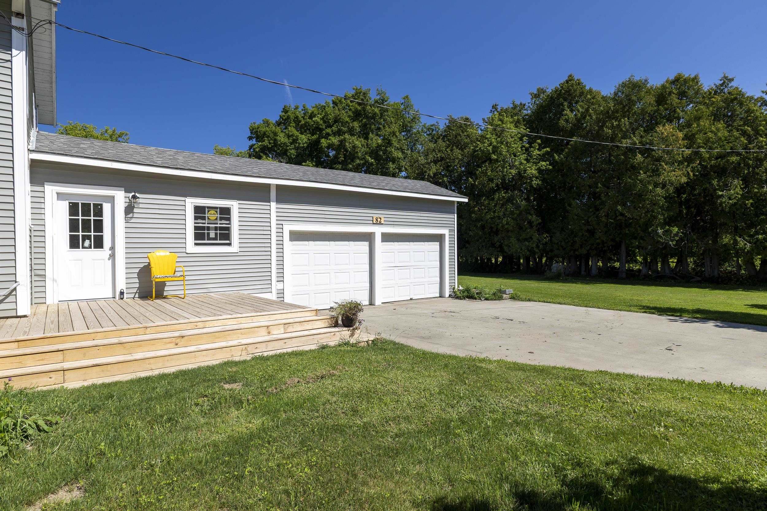 82 Allen Road photo 57