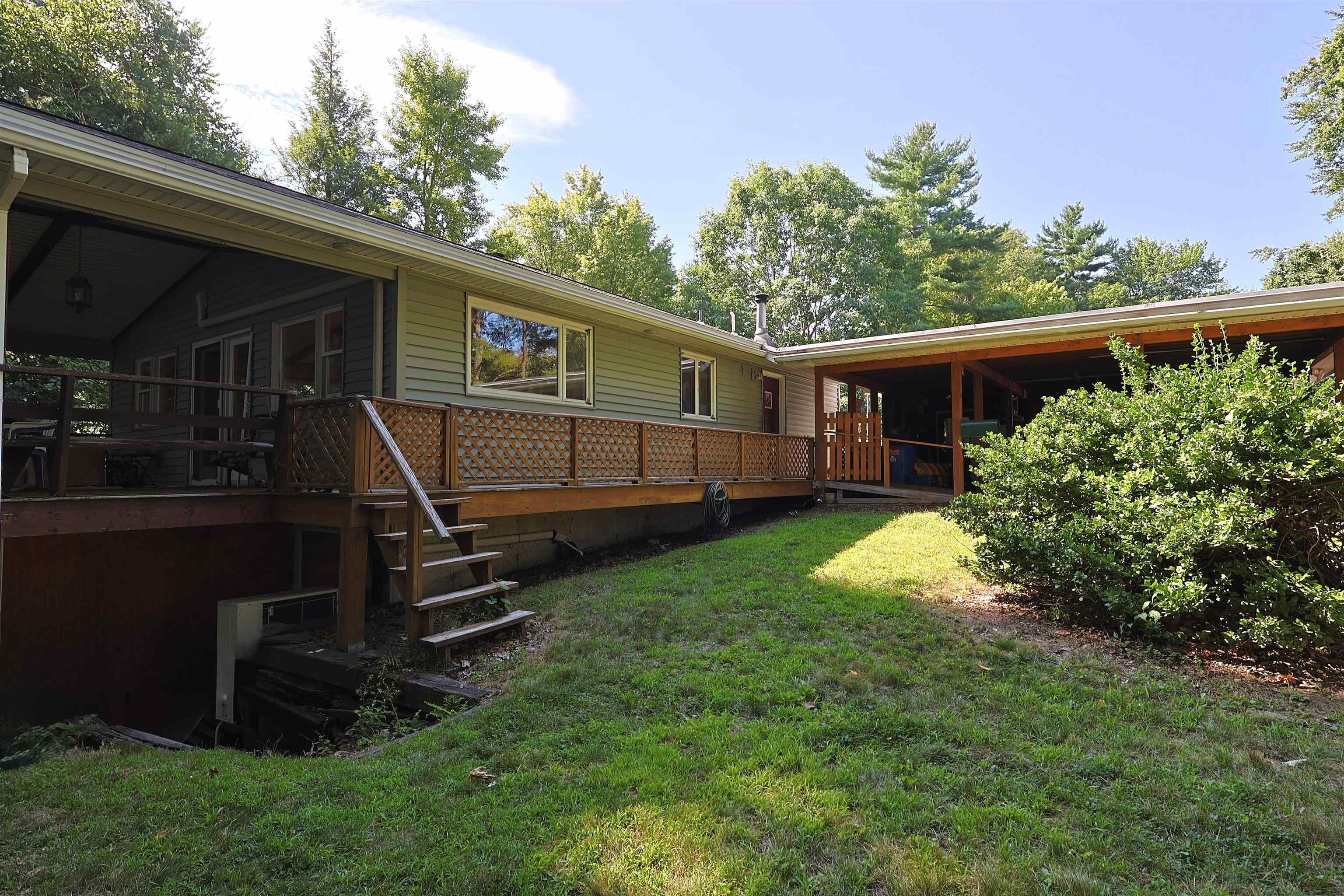 161 Chellis Street photo 8