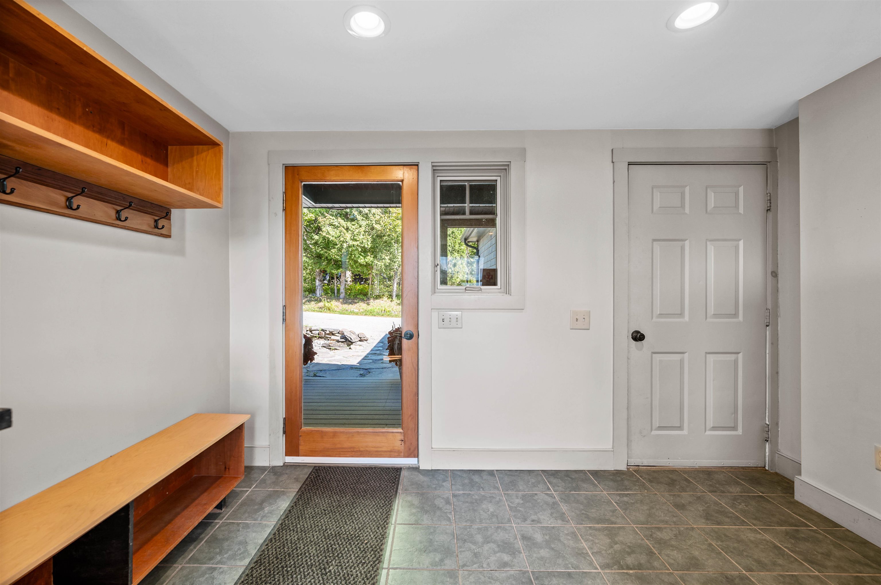 748 Chapin Road photo 8