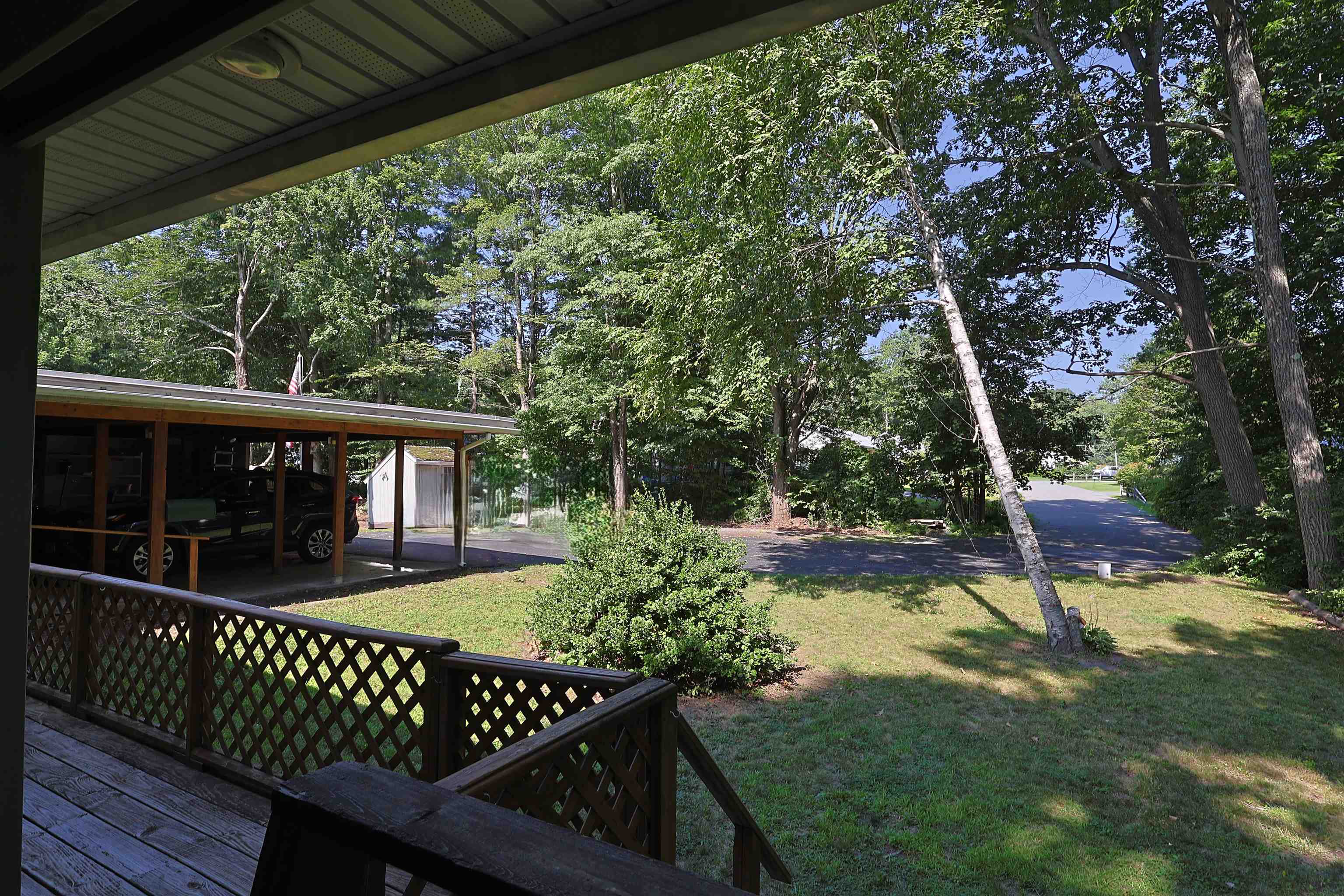 161 Chellis Street photo 9