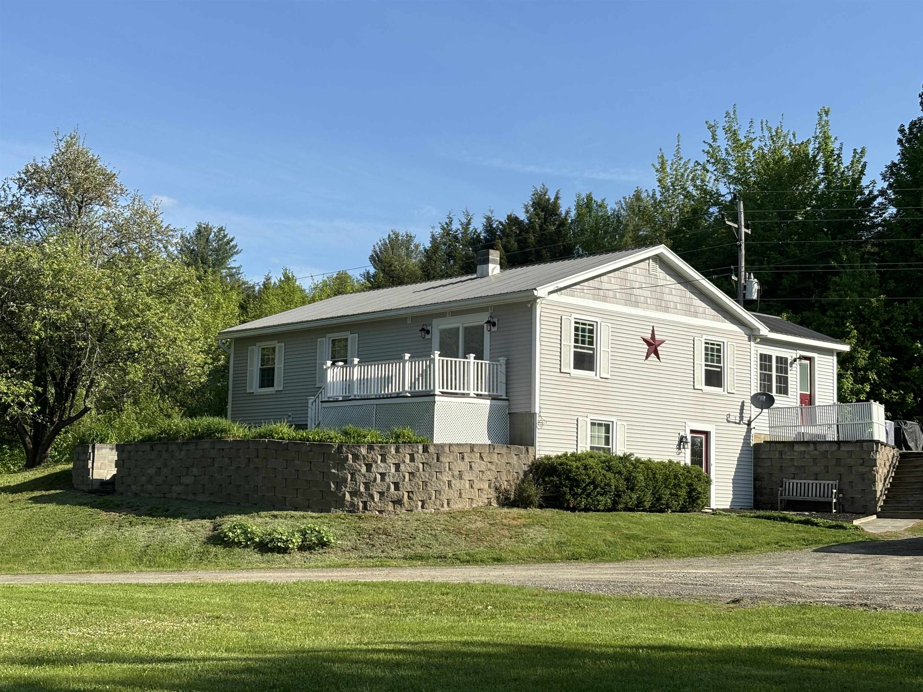 Single Family in Morristown VT