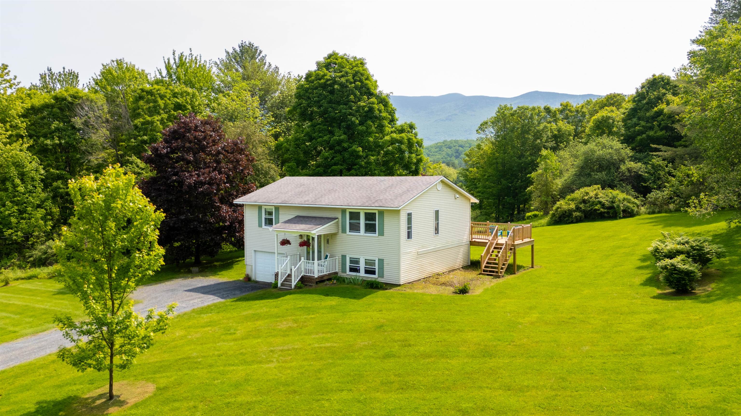 Single Family in Waterbury VT
