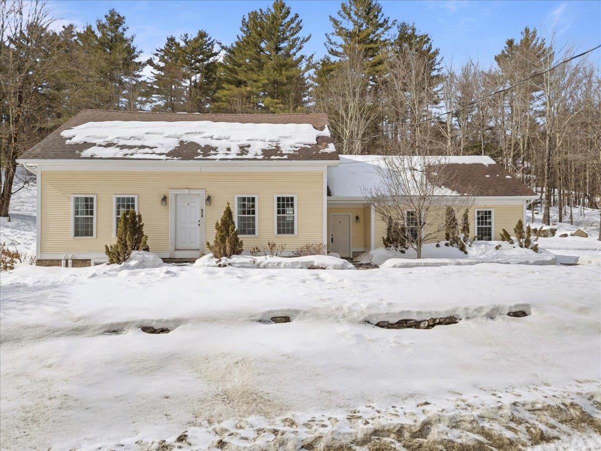 near 10 Castle Lane Westford, VT 05494 Property 4