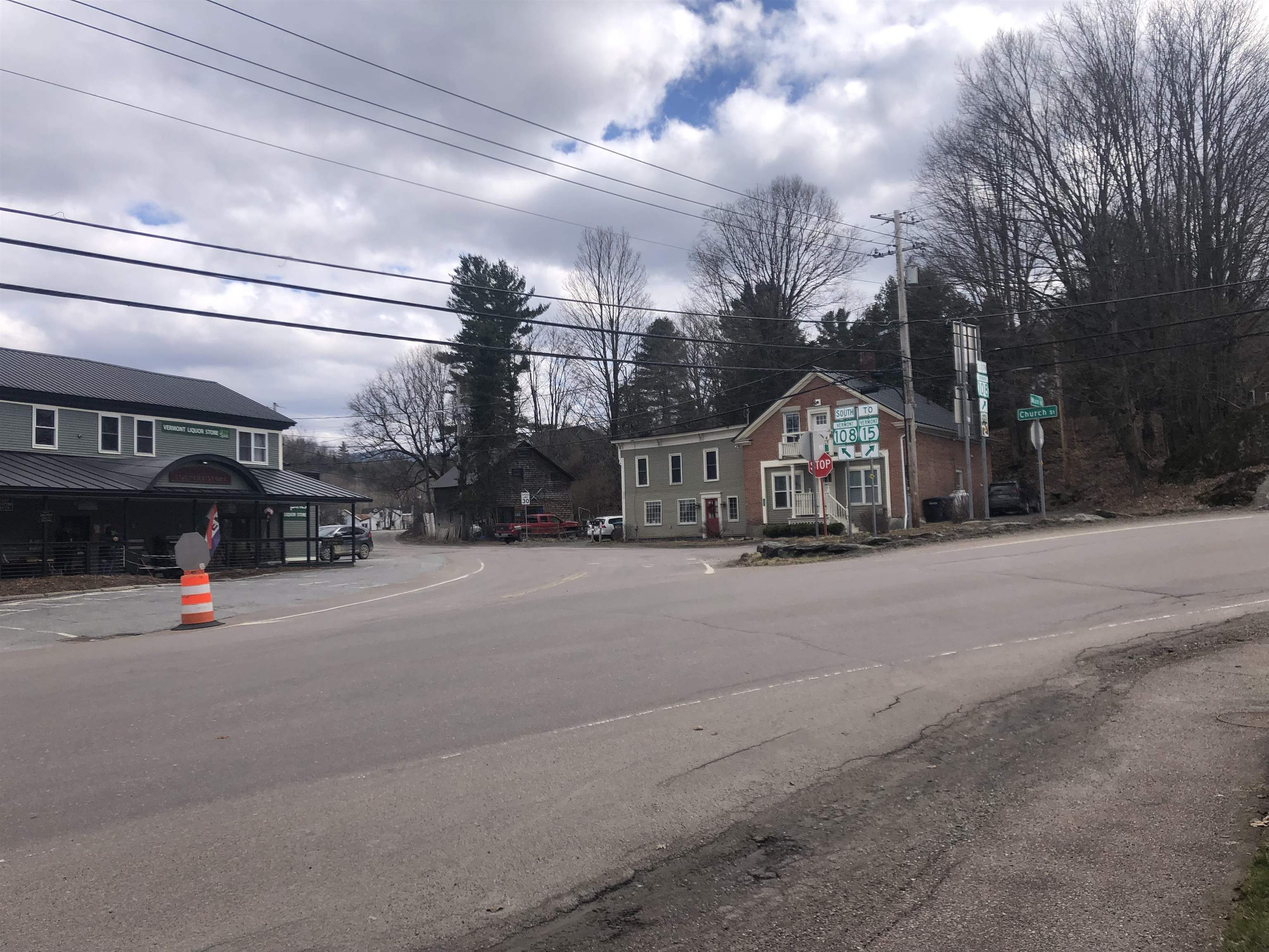 25 Main Street photo 31