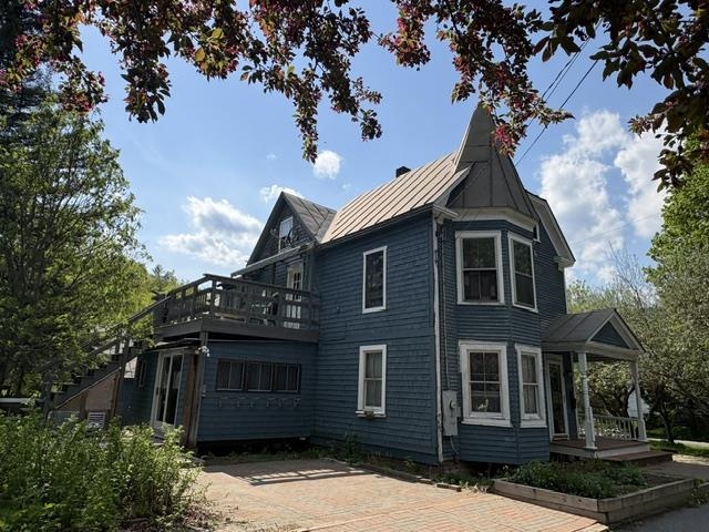 11 Maple Street photo 43