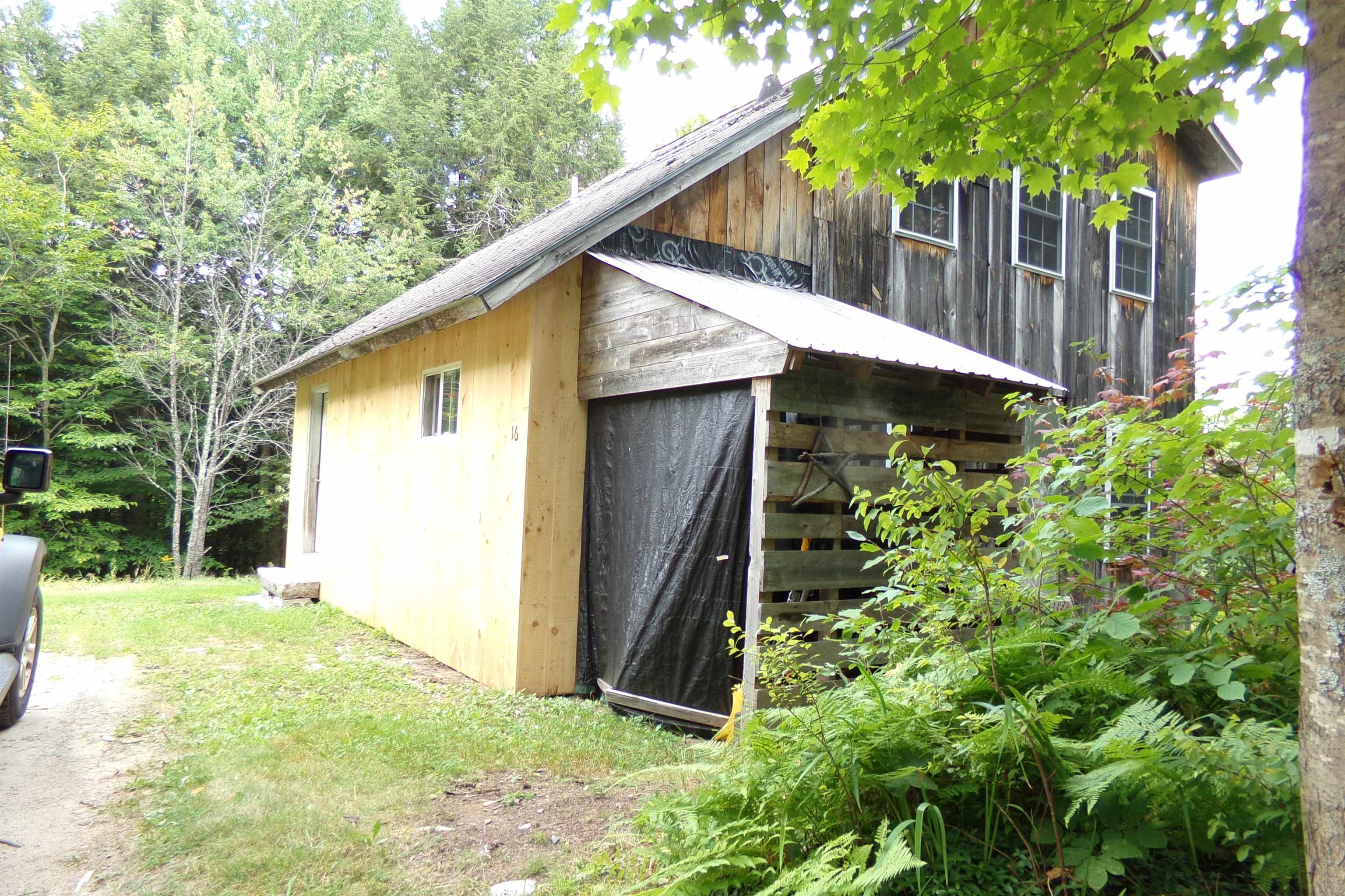 16 Keenan Pond Road photo 5
