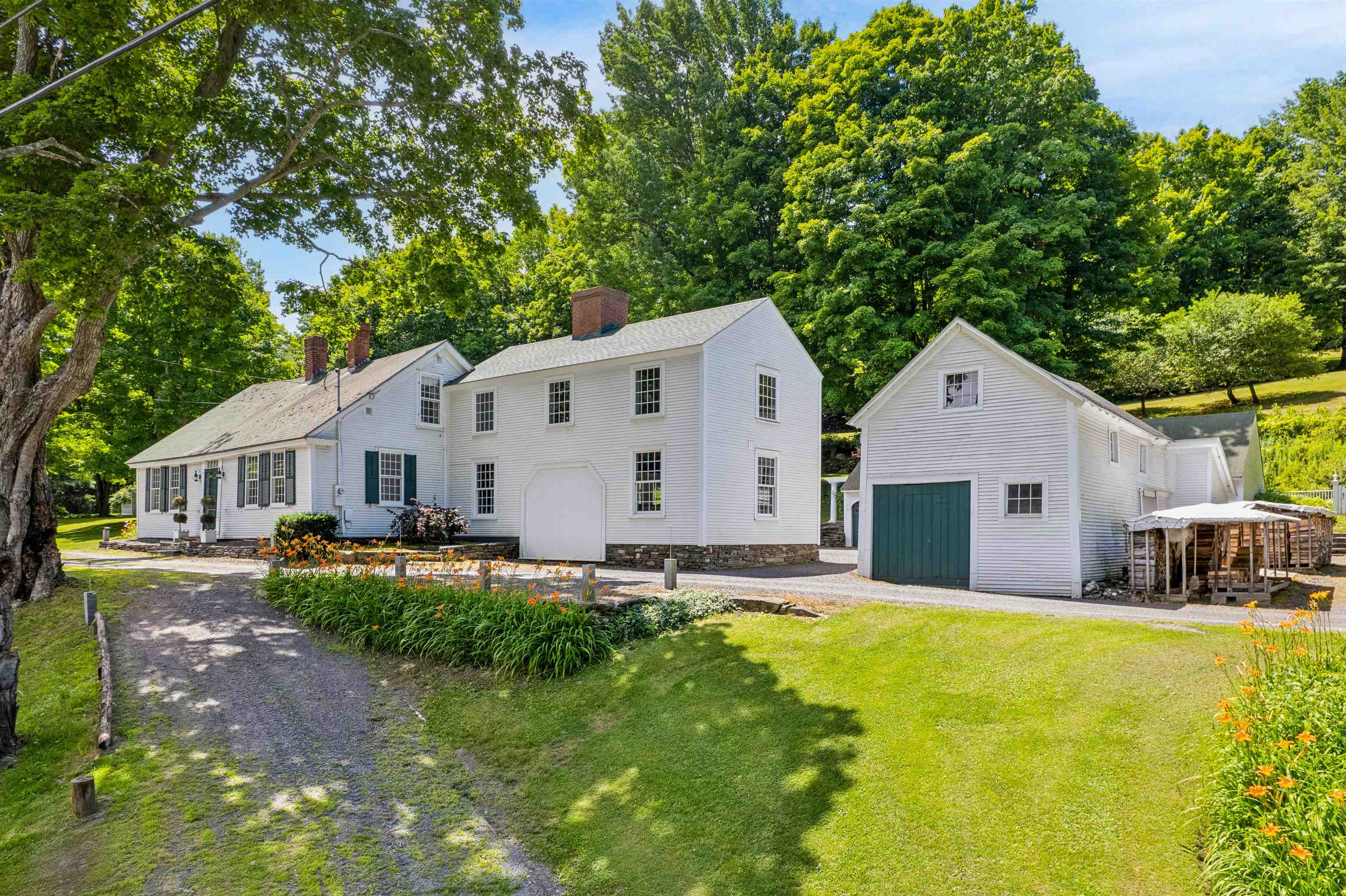 408 Ridge Road photo 1