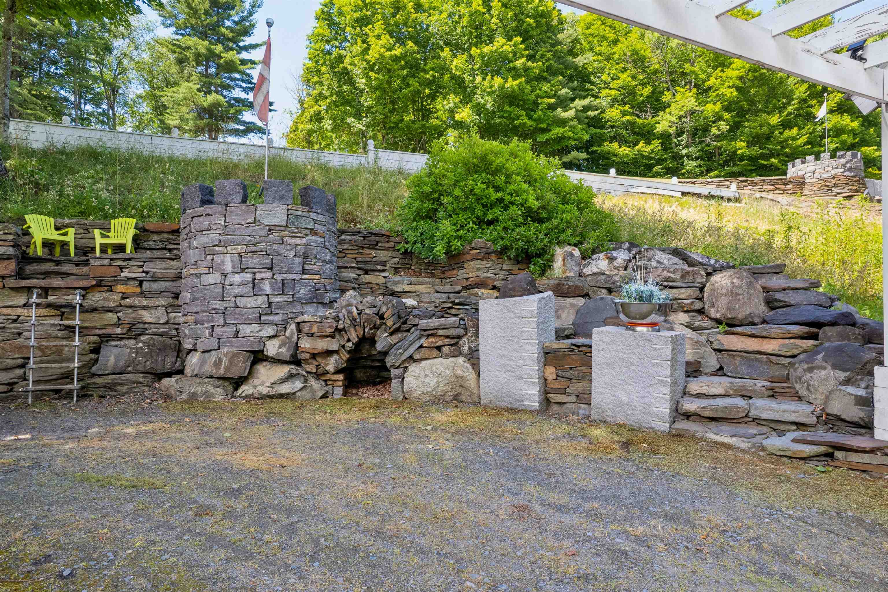 408 Ridge Road photo 3
