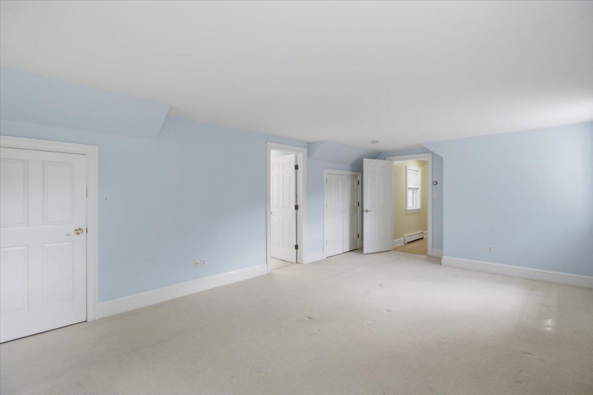 601 Riverbend Drive photo 33