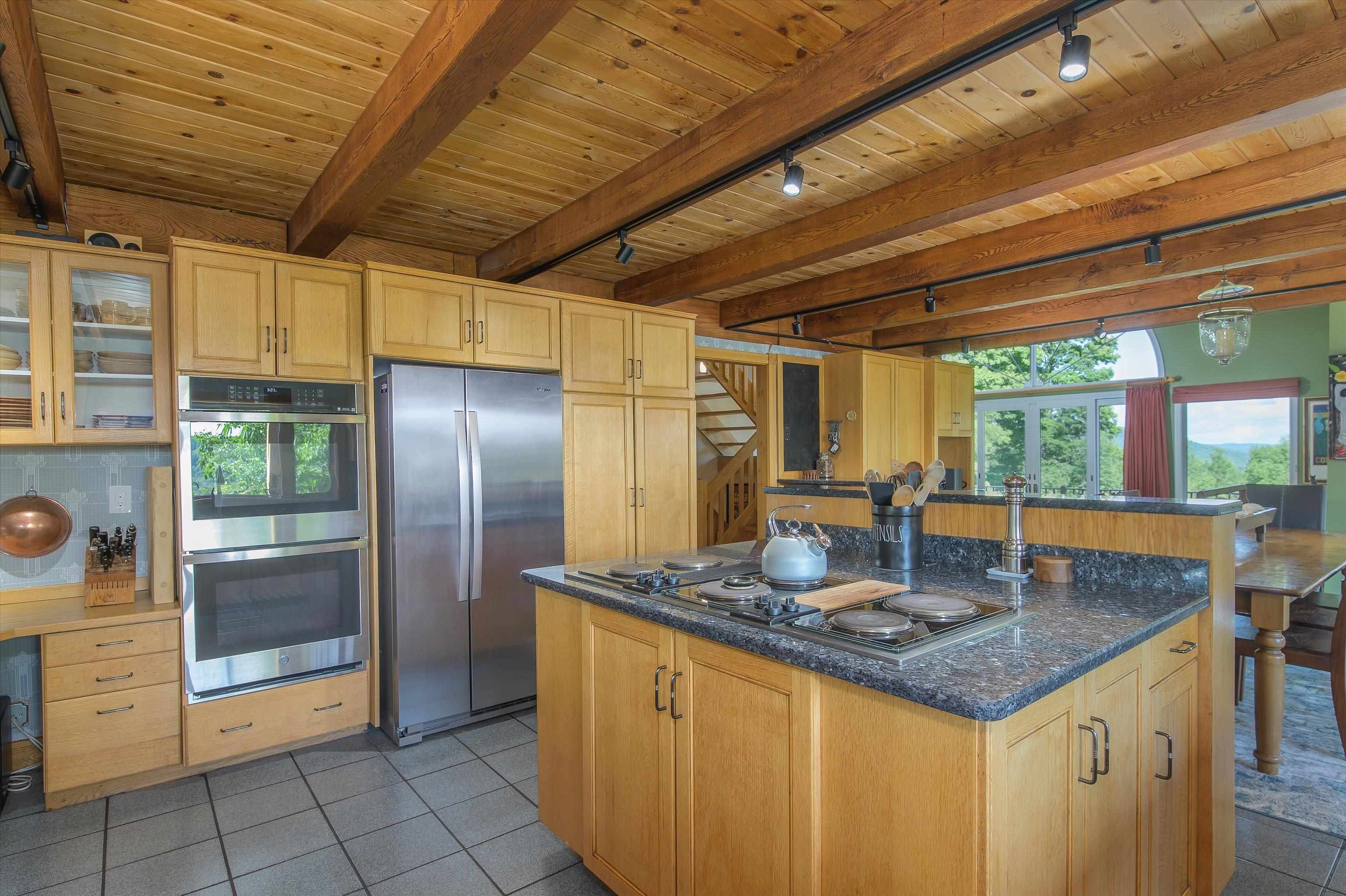 430 Fenn Road photo 10