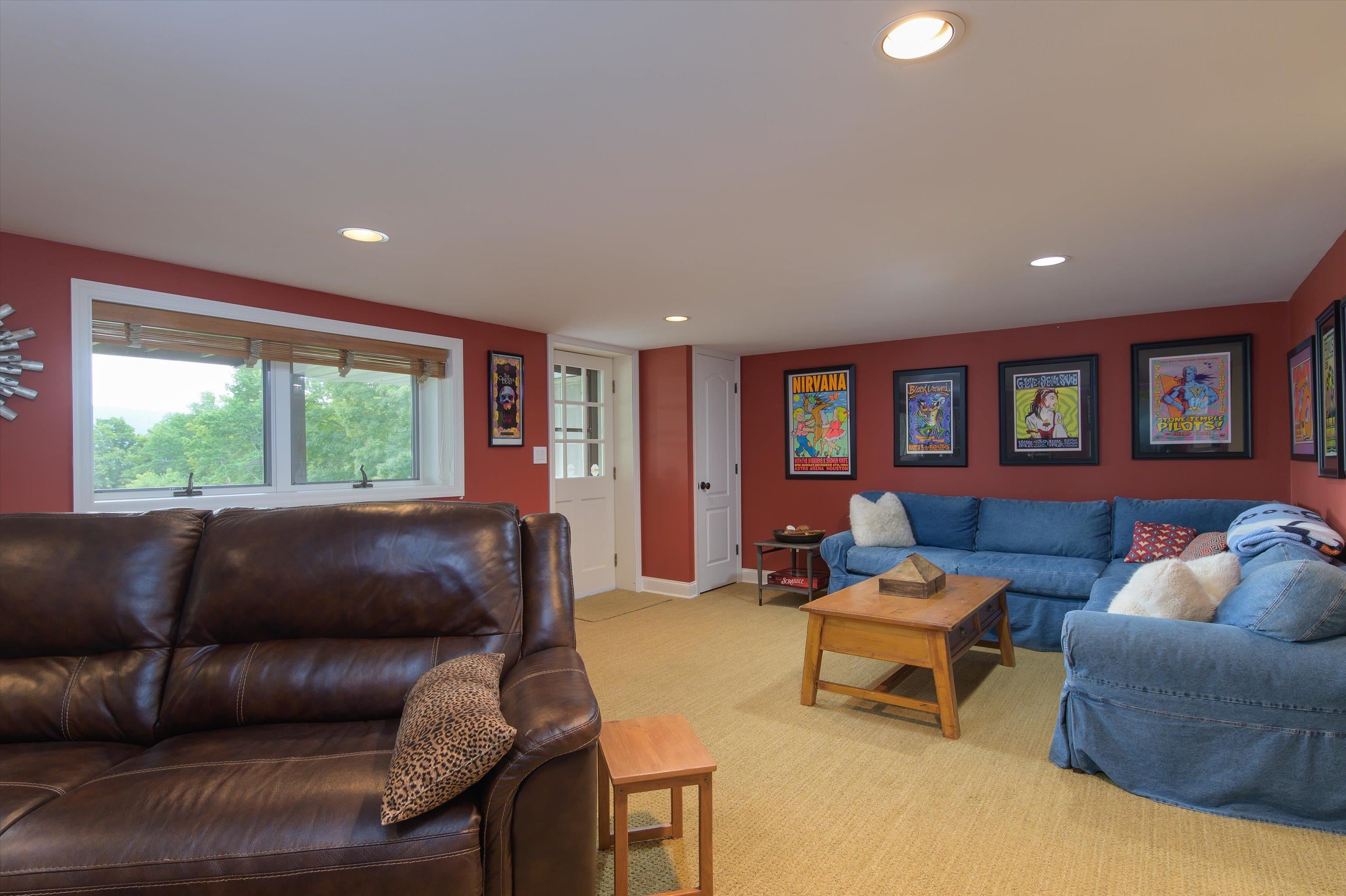 430 Fenn Road photo 30