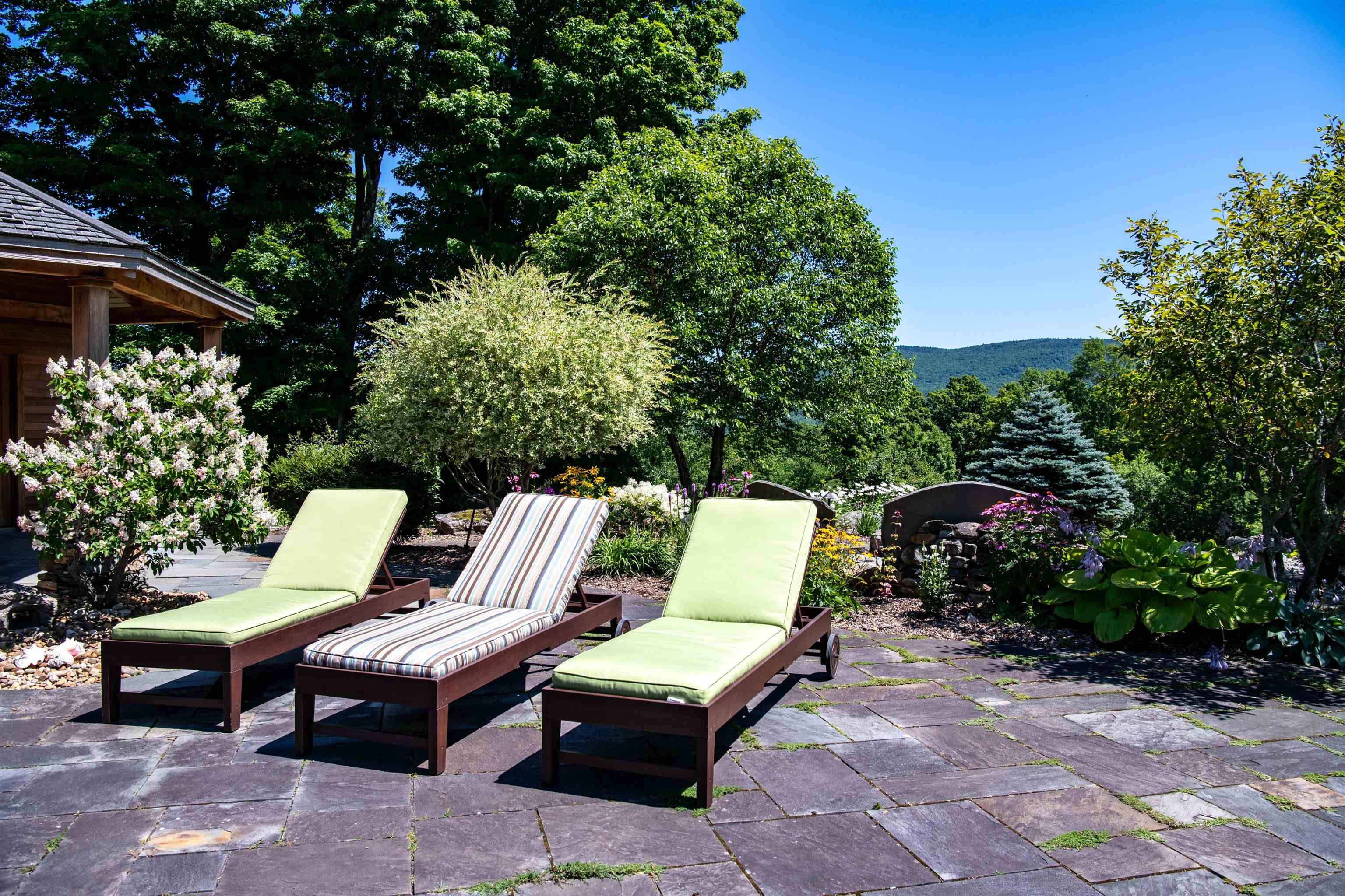 430 Fenn Road photo 49