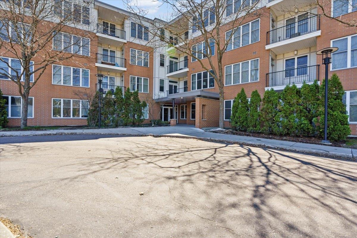 370 Farrell Street photo 19