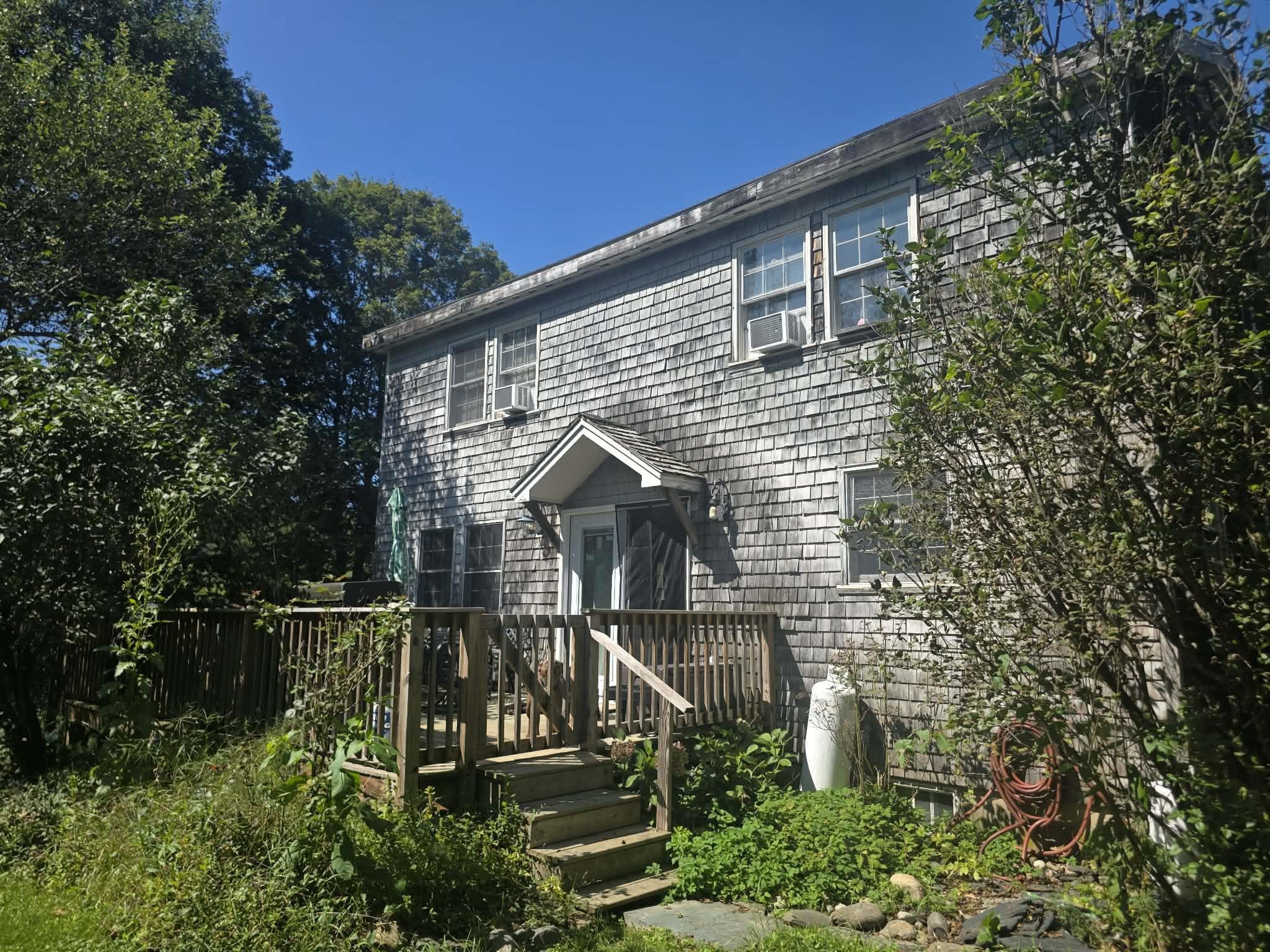 207 S Pine Banks Road photo 2