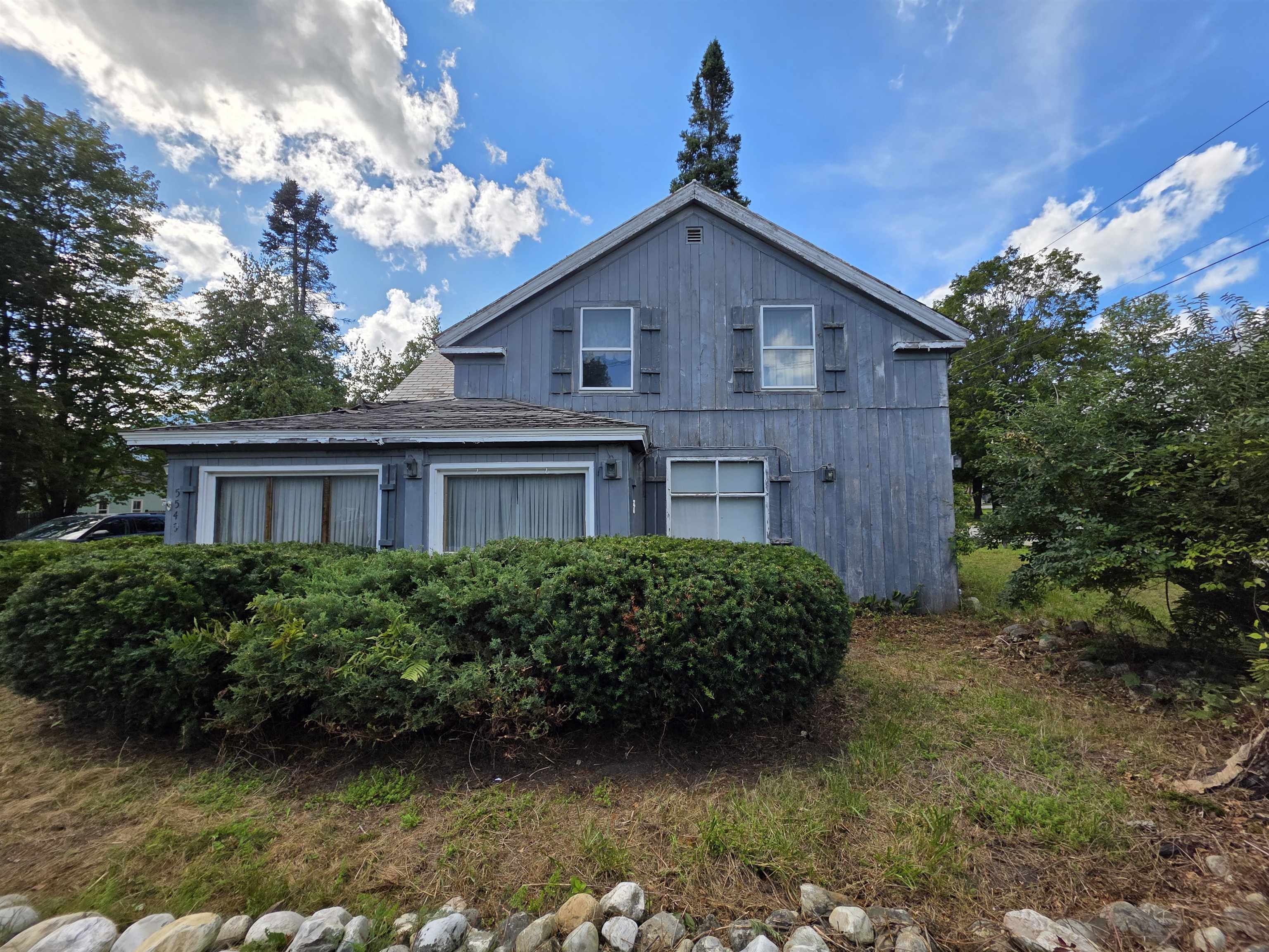 5549 Main Street photo 1