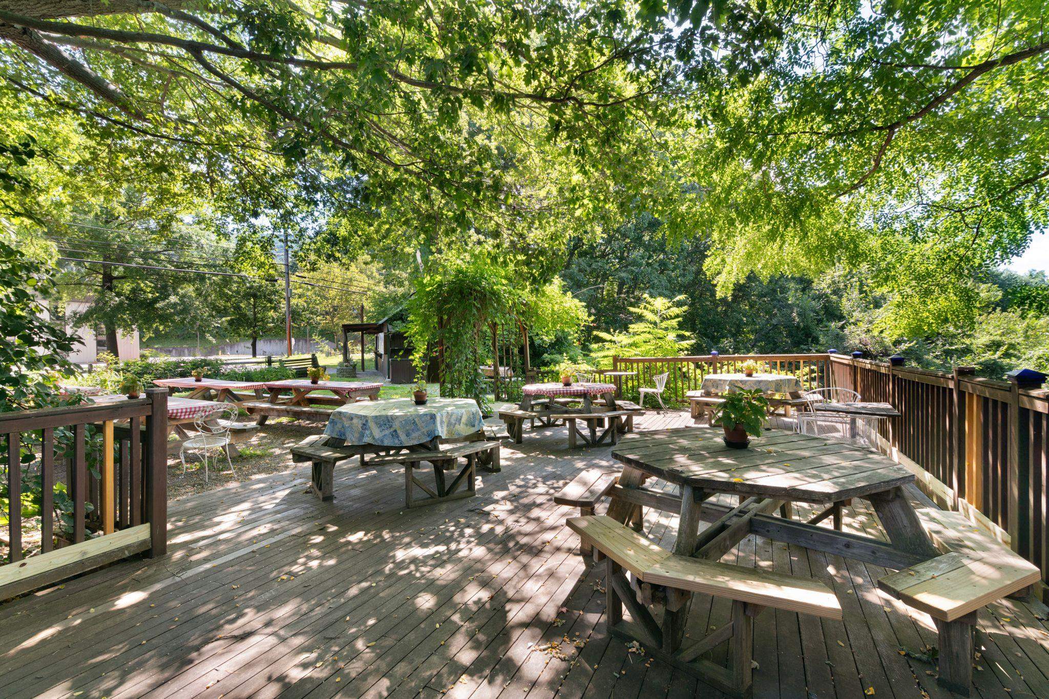632 Putney Road photo 19