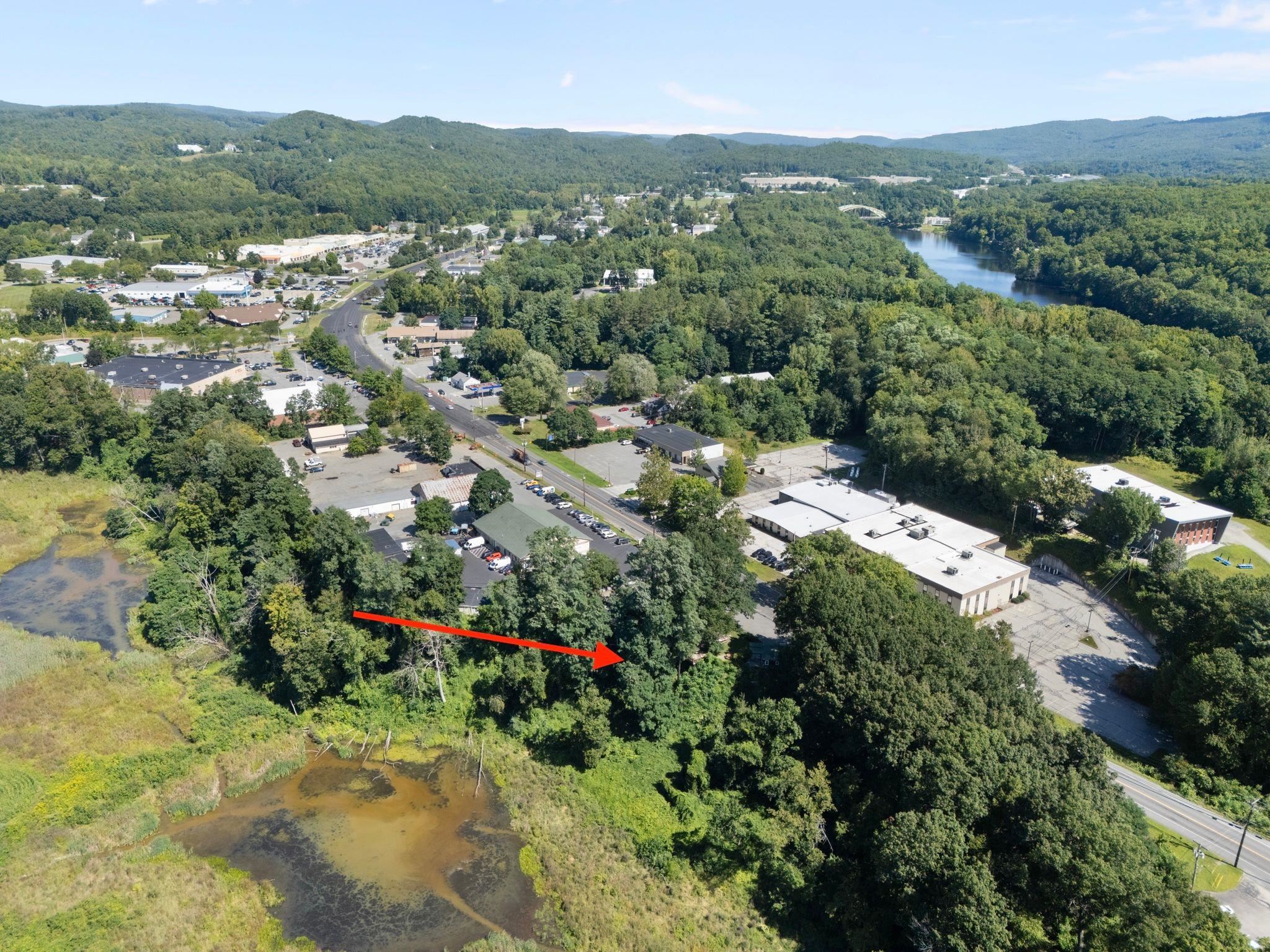 632 Putney Road photo 30