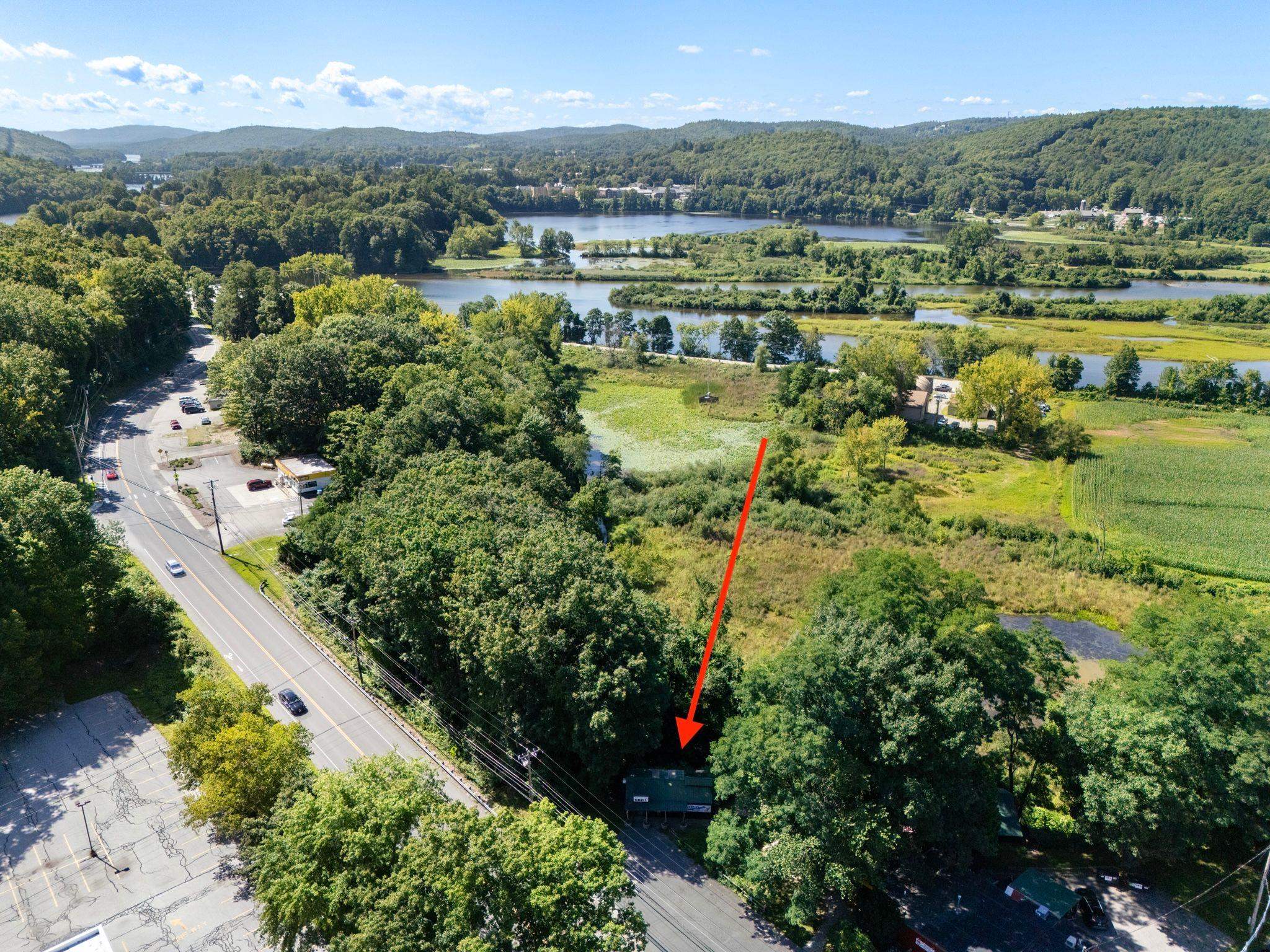 632 Putney Road photo 31