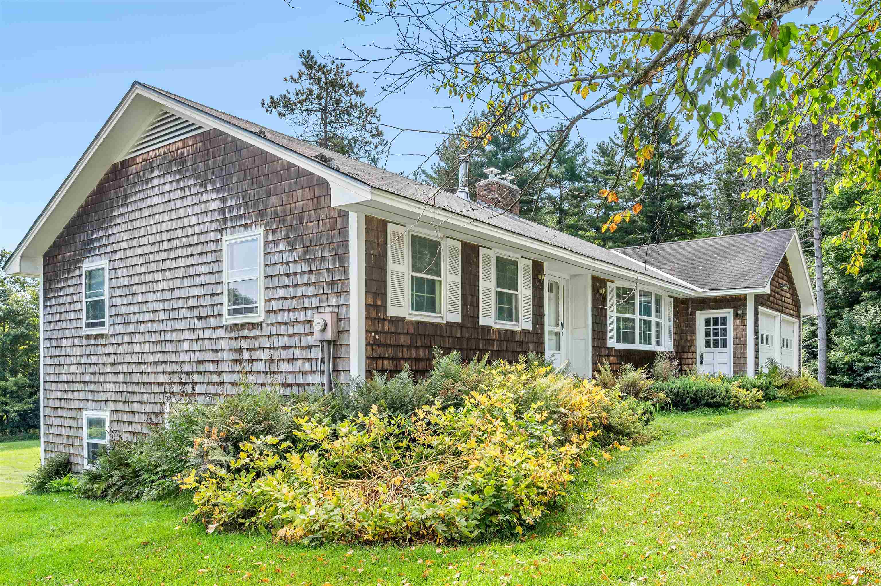 1974 Bliss Road photo 51