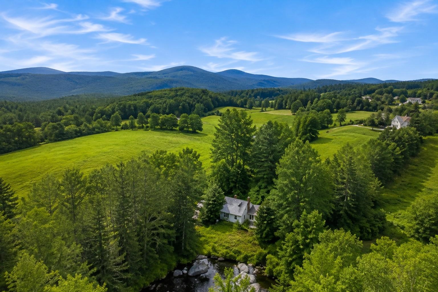 231 VT Route 100 photo 34