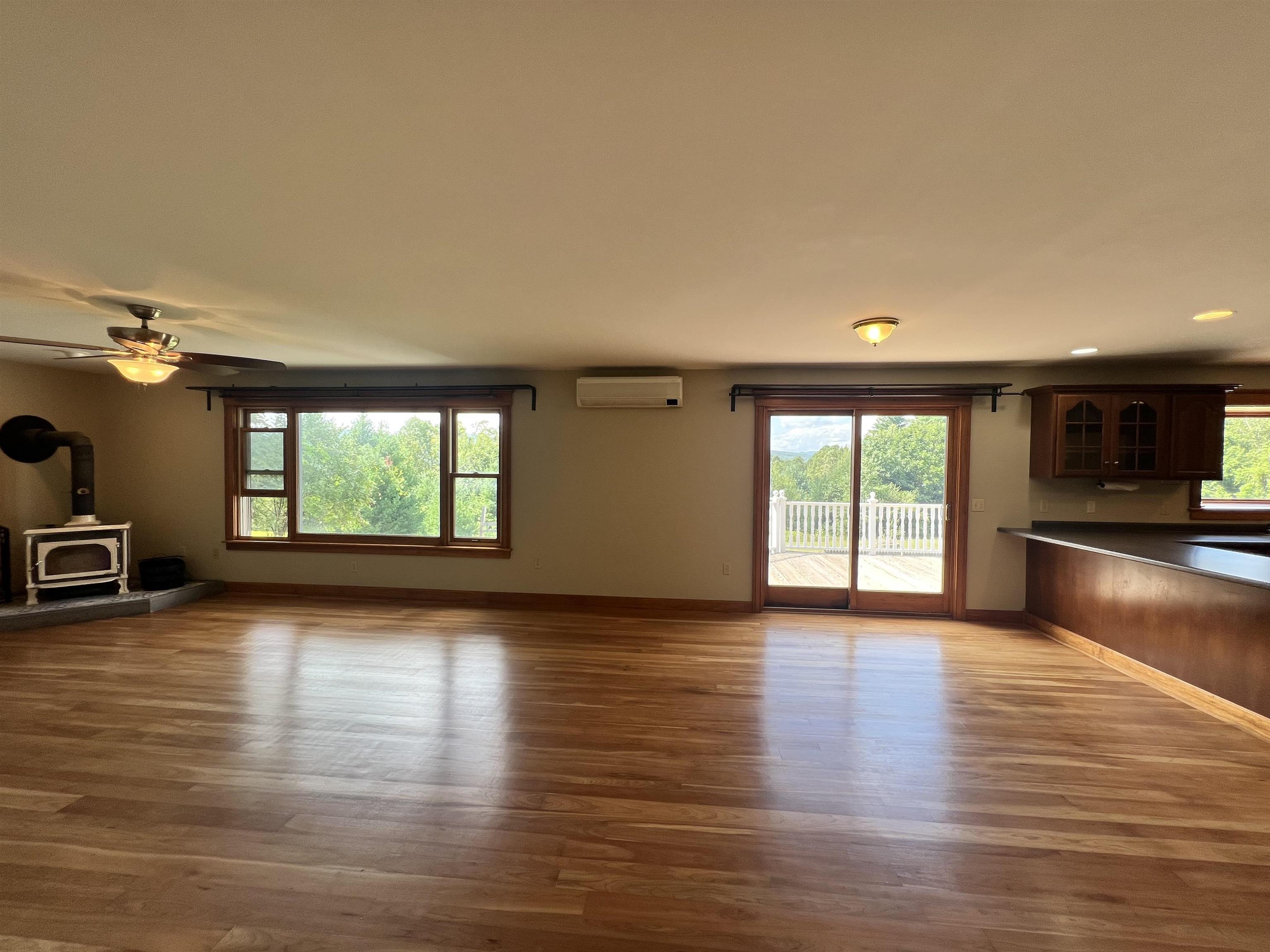 49 Sherri Lane photo 11